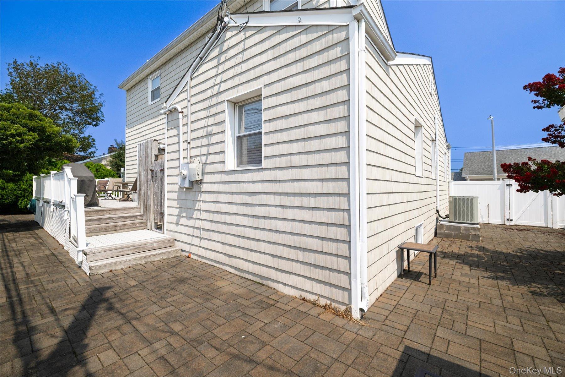 39 Vinton Street – For Sale photo 18