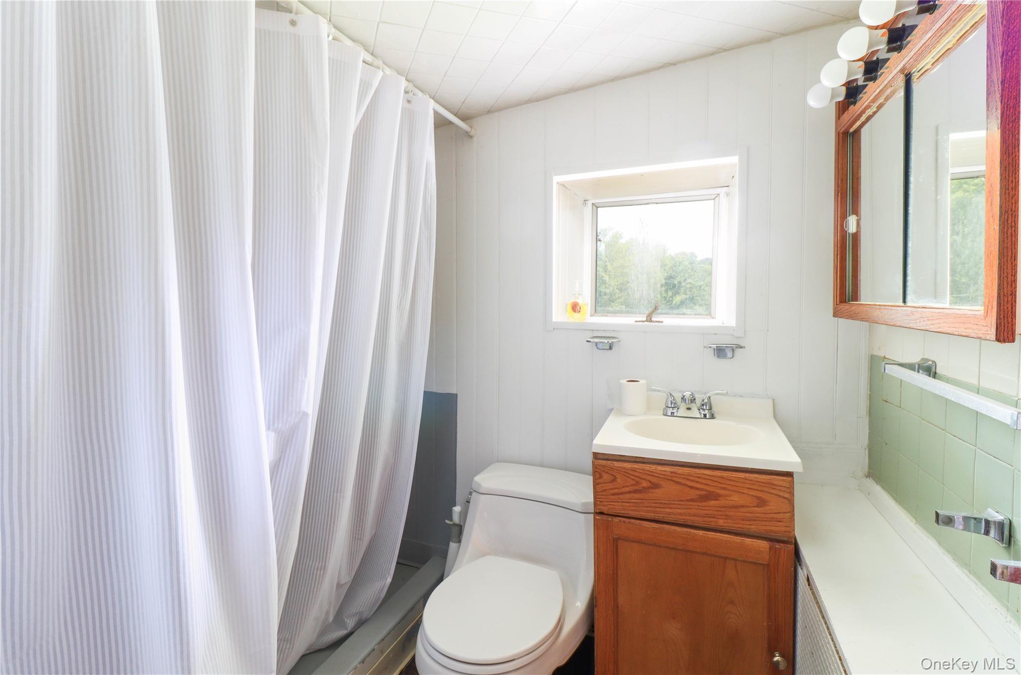 86 Carpenter Road – For Rent photo 12