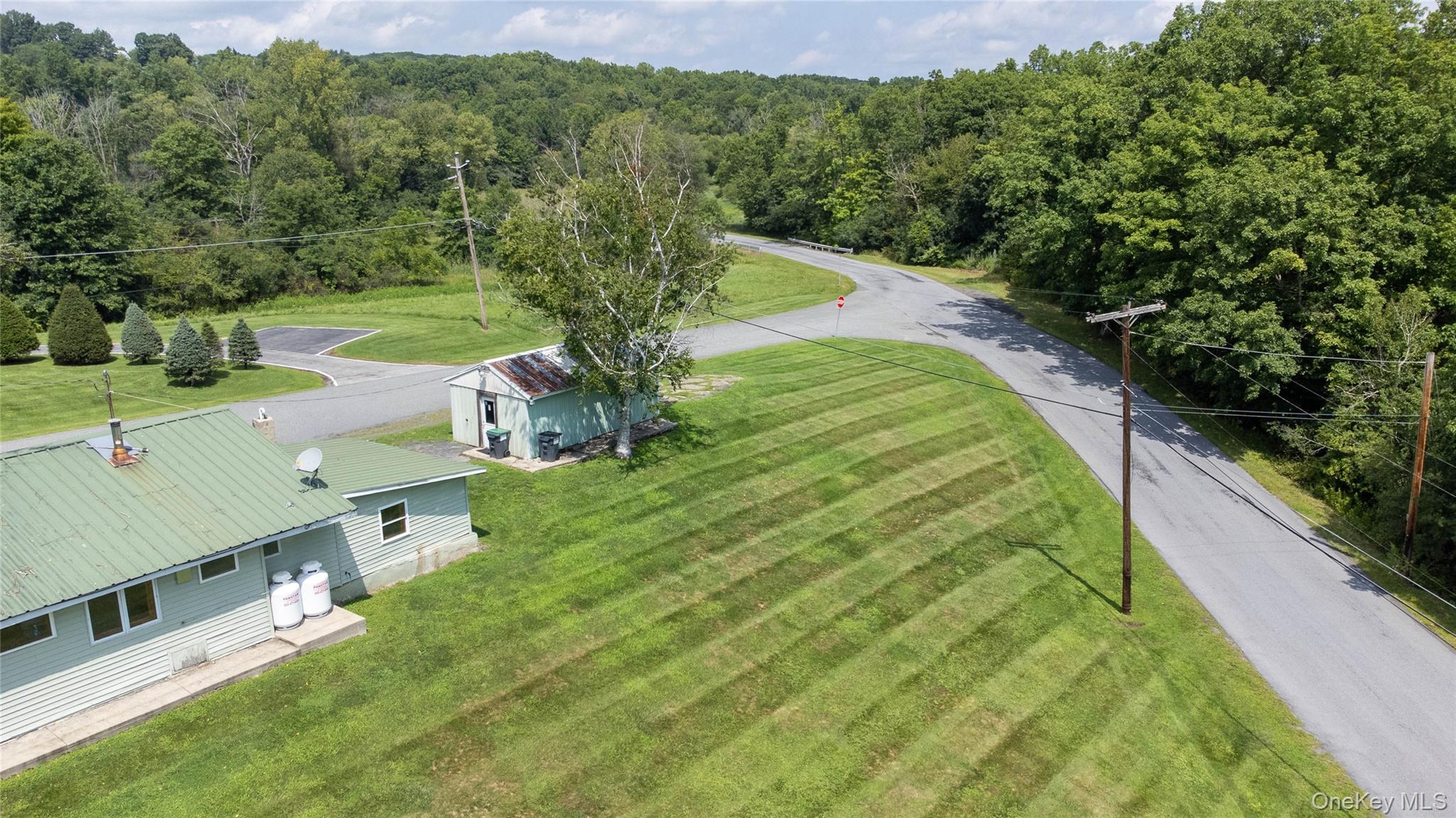 86 Carpenter Road – For Rent photo 20