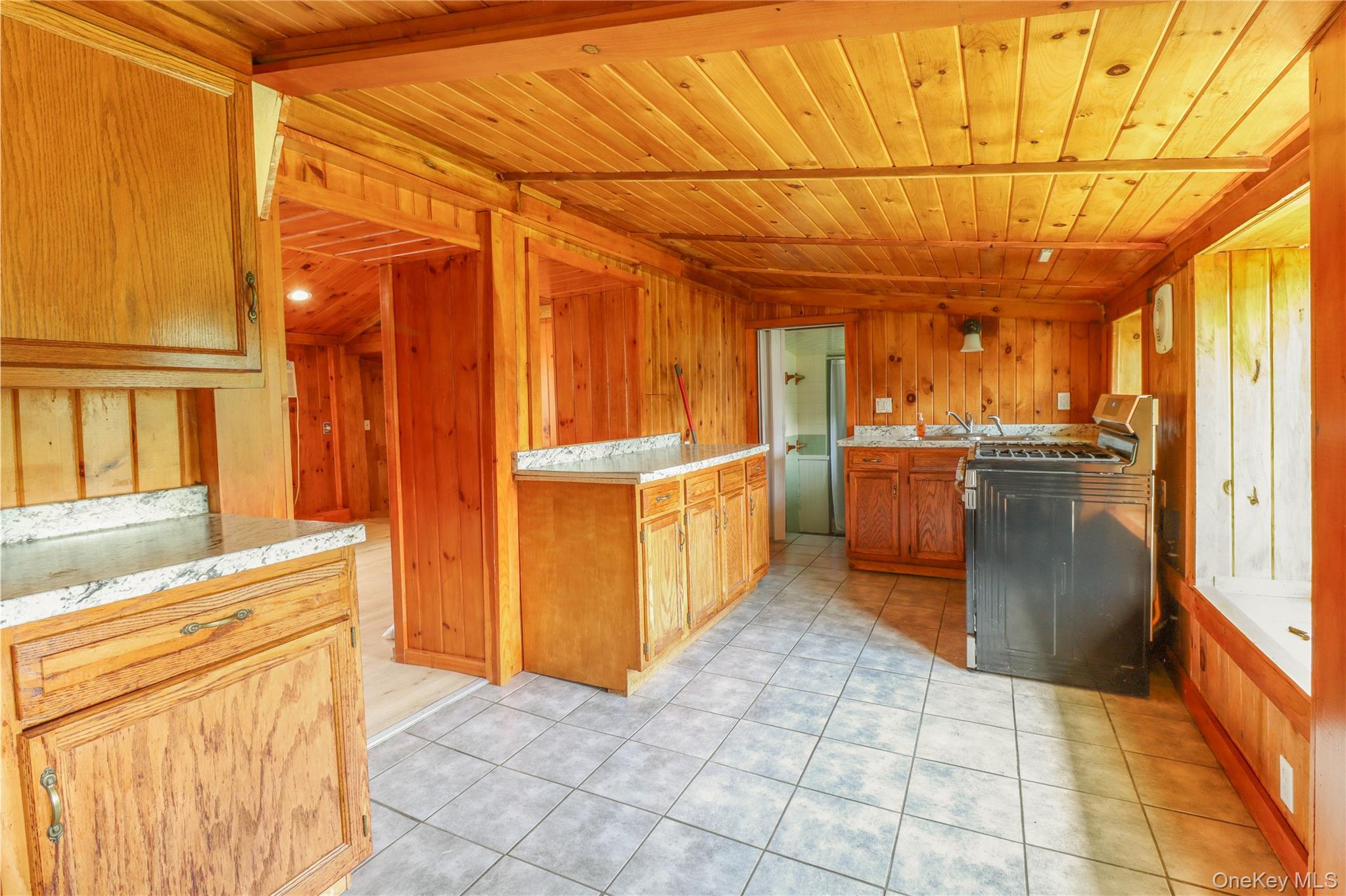 86 Carpenter Road – For Rent photo 10