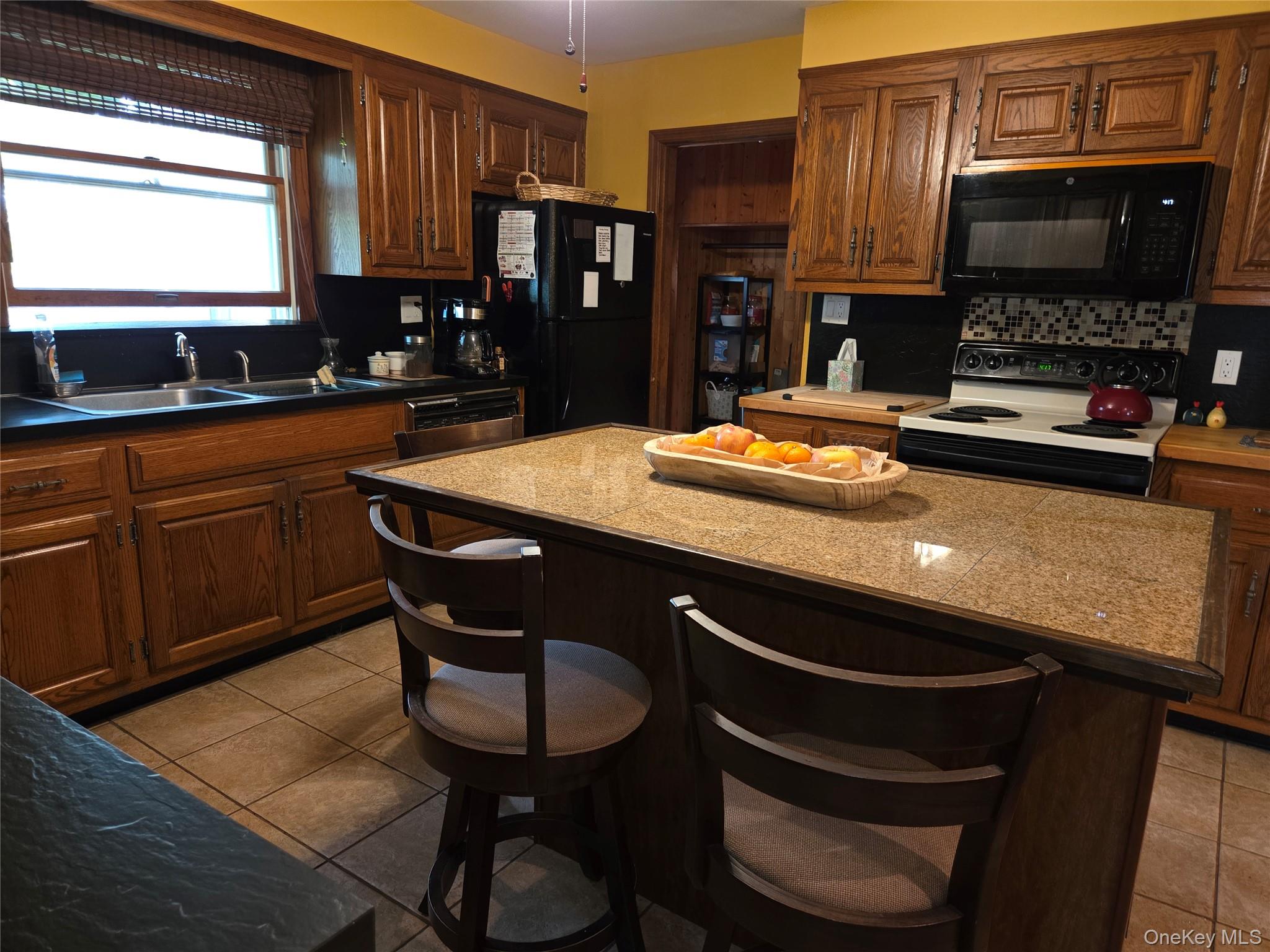33 Elmwood Avenue – For Sale photo 19