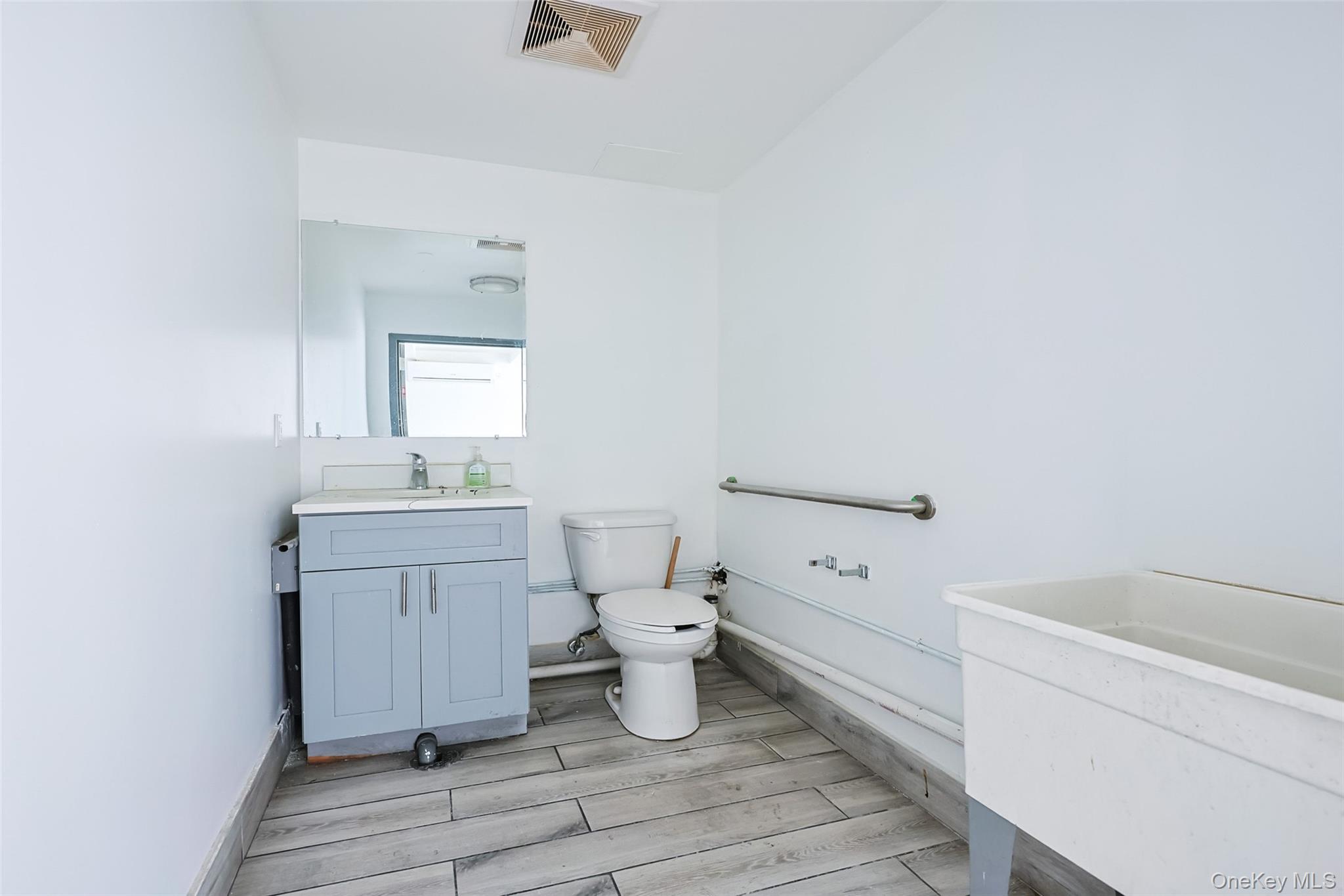 133-24 41st Road – For Sale photo 11