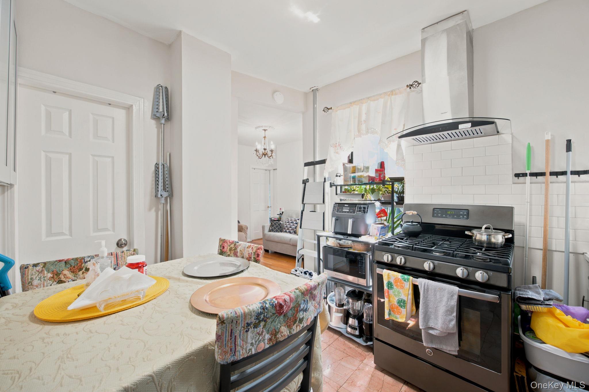 350 S 4th Street, Unit 4F photo 3