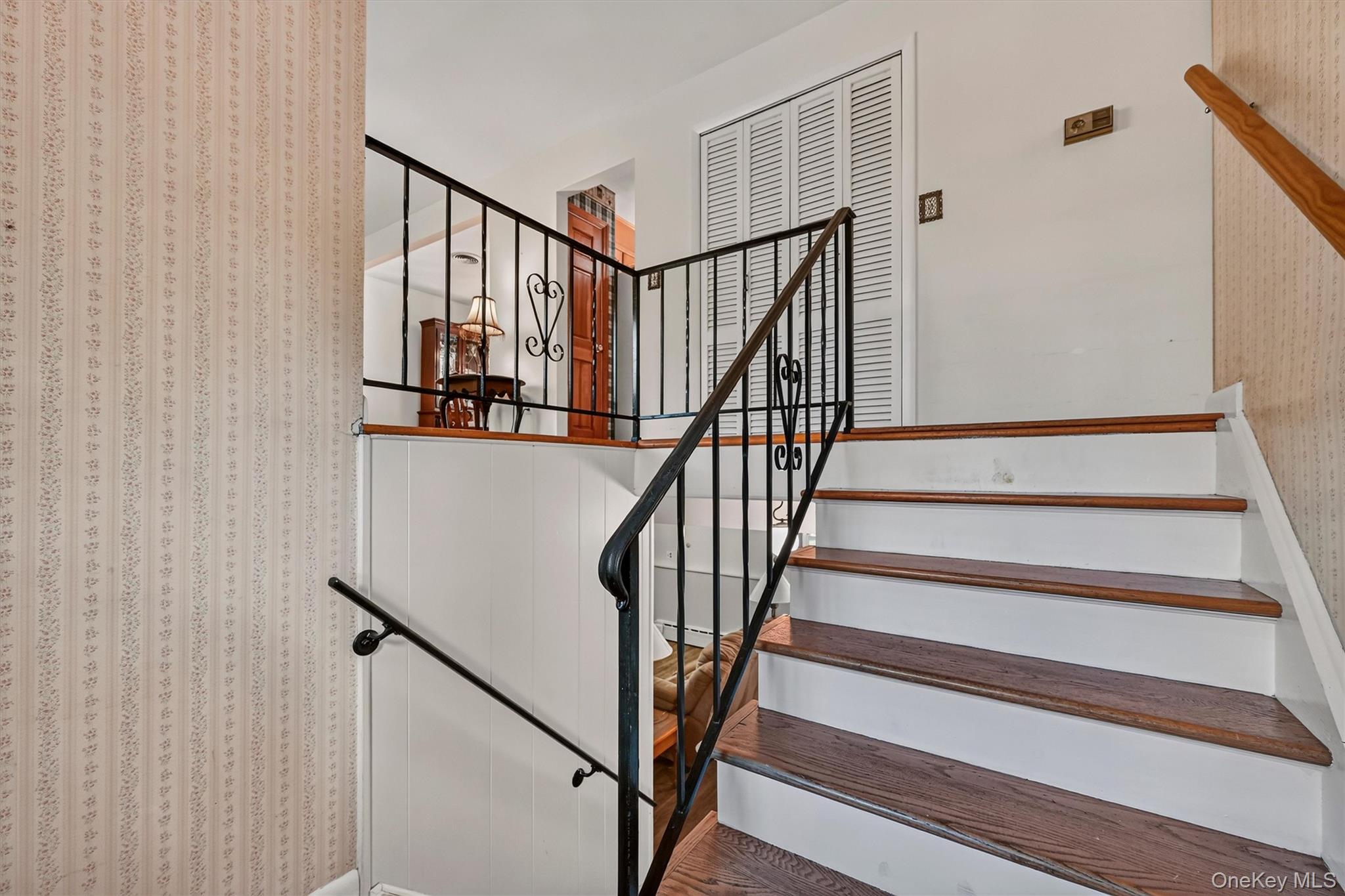 24 Meadow Street – For Sale photo 4