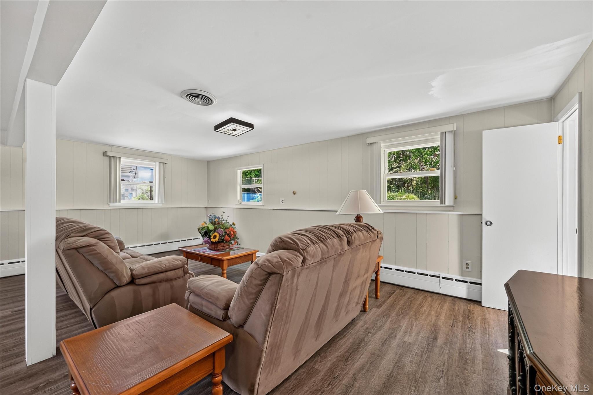 24 Meadow Street – For Sale photo 28