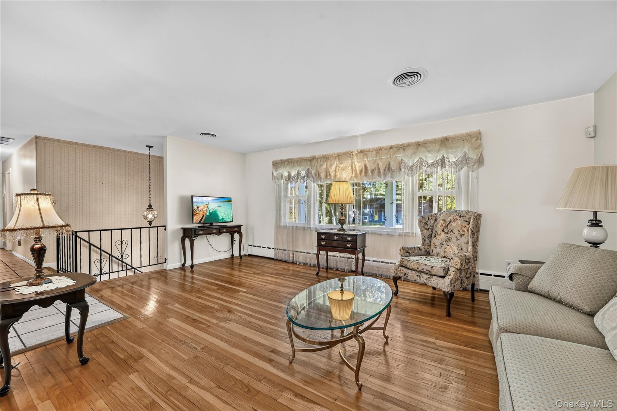 24 Meadow Street – For Sale photo 7