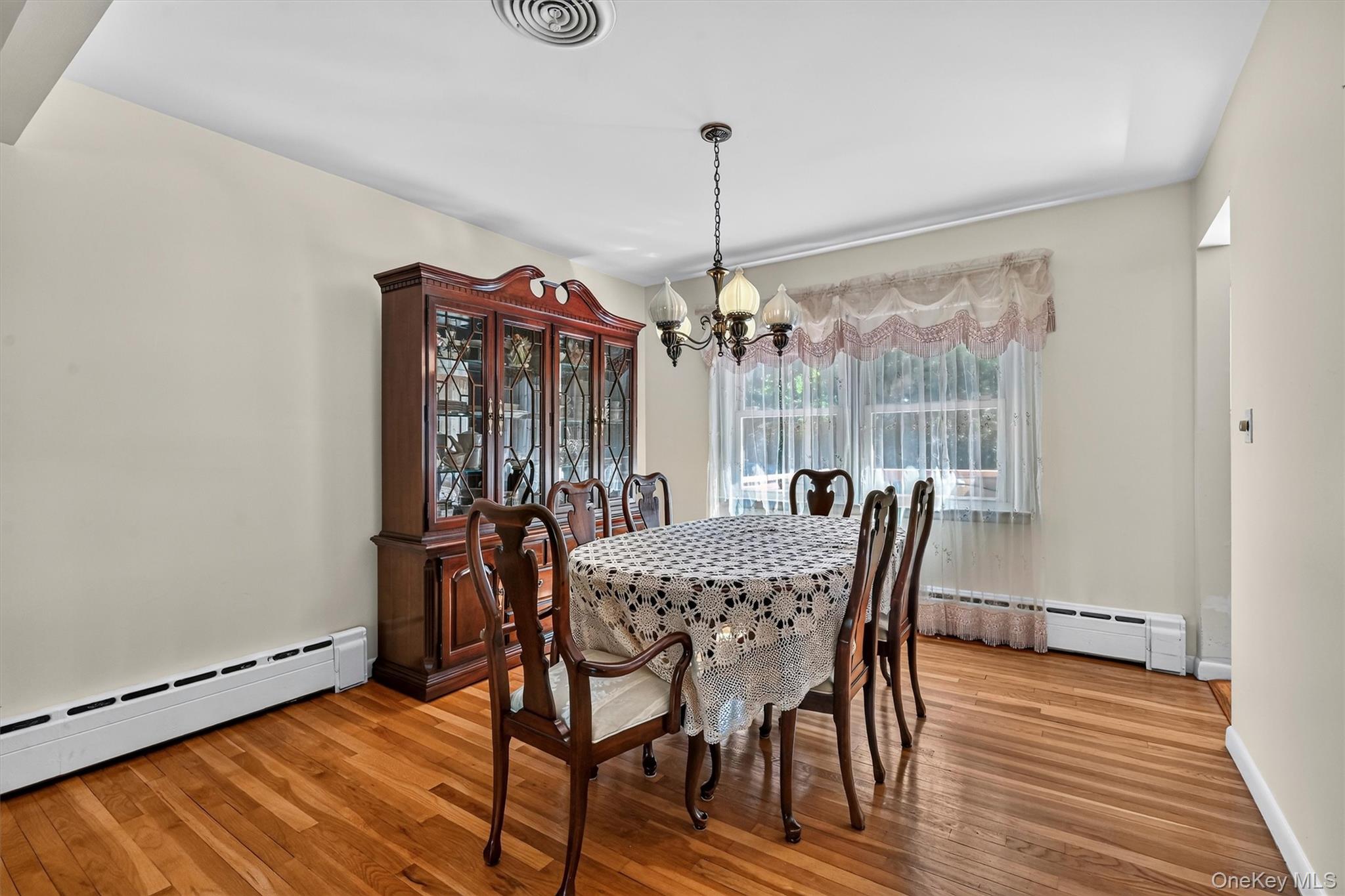 24 Meadow Street – For Sale photo 8