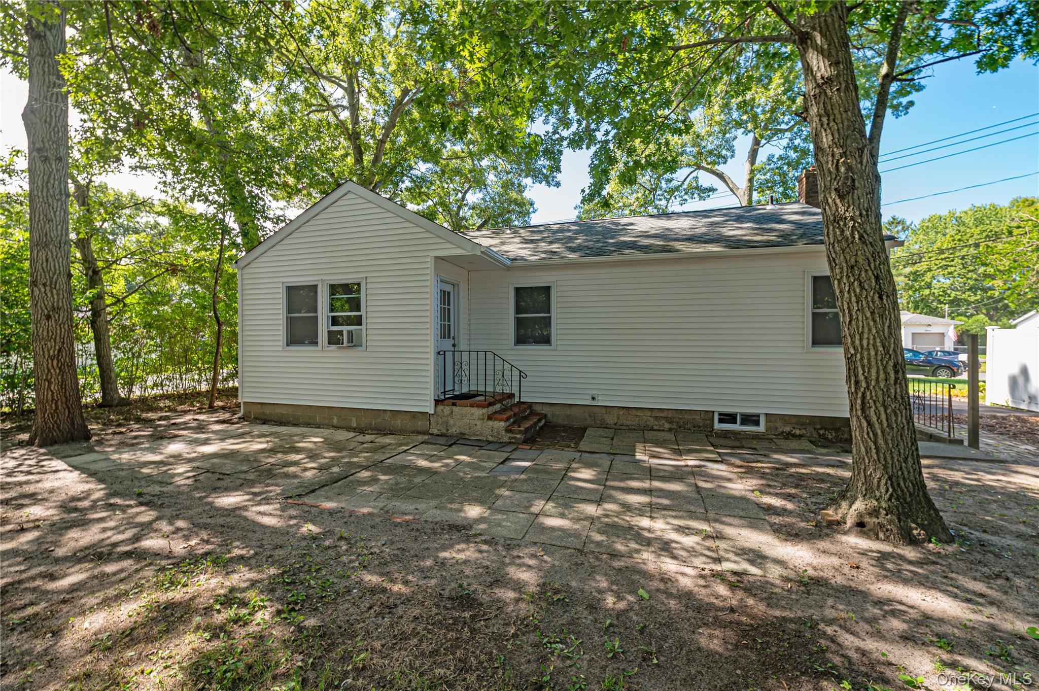 17 Lake Prom – For Sale photo 18