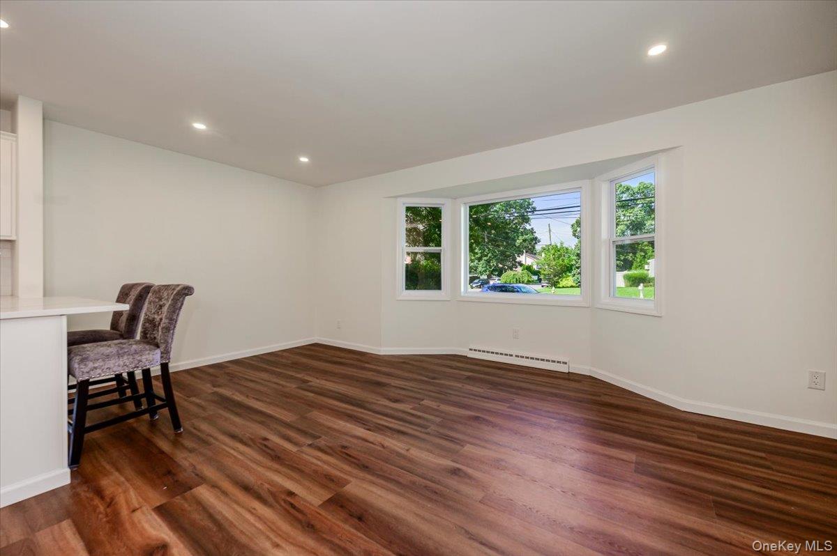 17 Lake Prom – For Sale photo 5