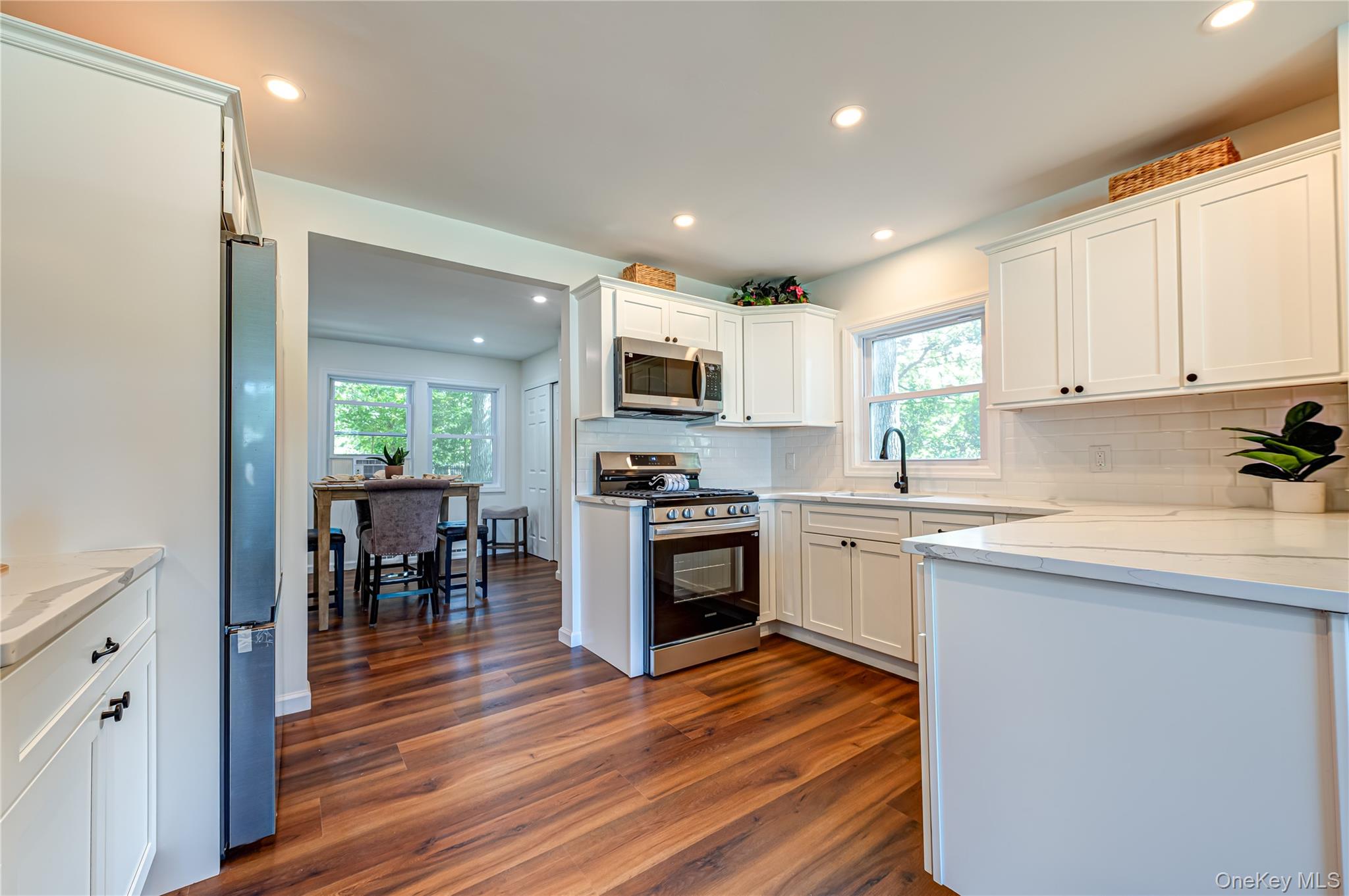 17 Lake Prom – For Sale photo 5