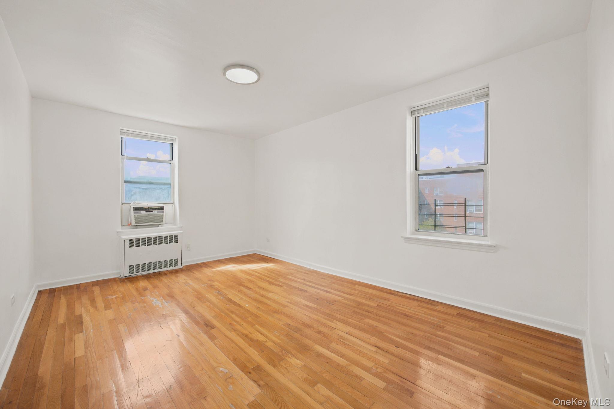 67-07 Yellowstone Boulevard, Unit 6F photo 15