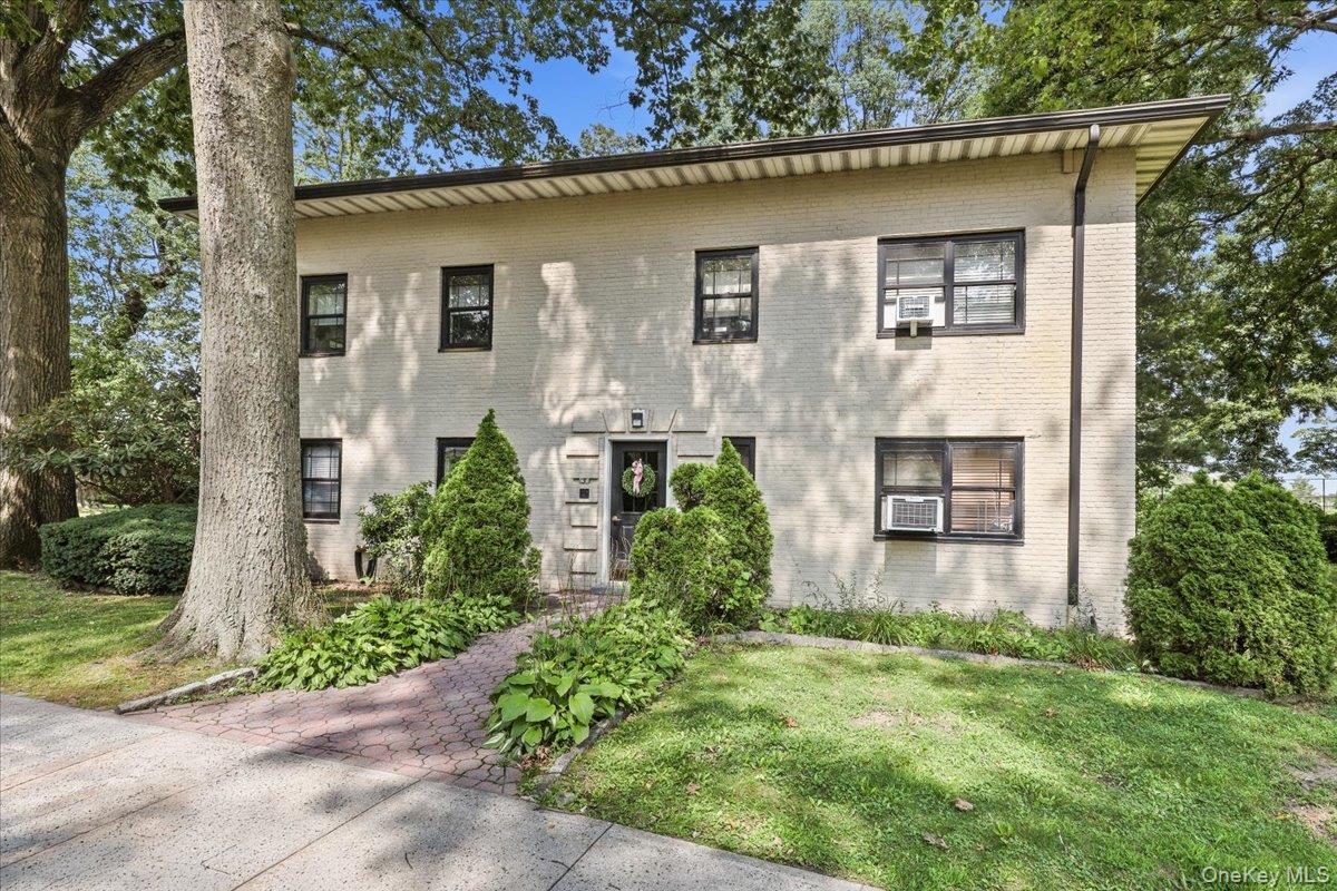 5 Whitehall Road, Unit 1L