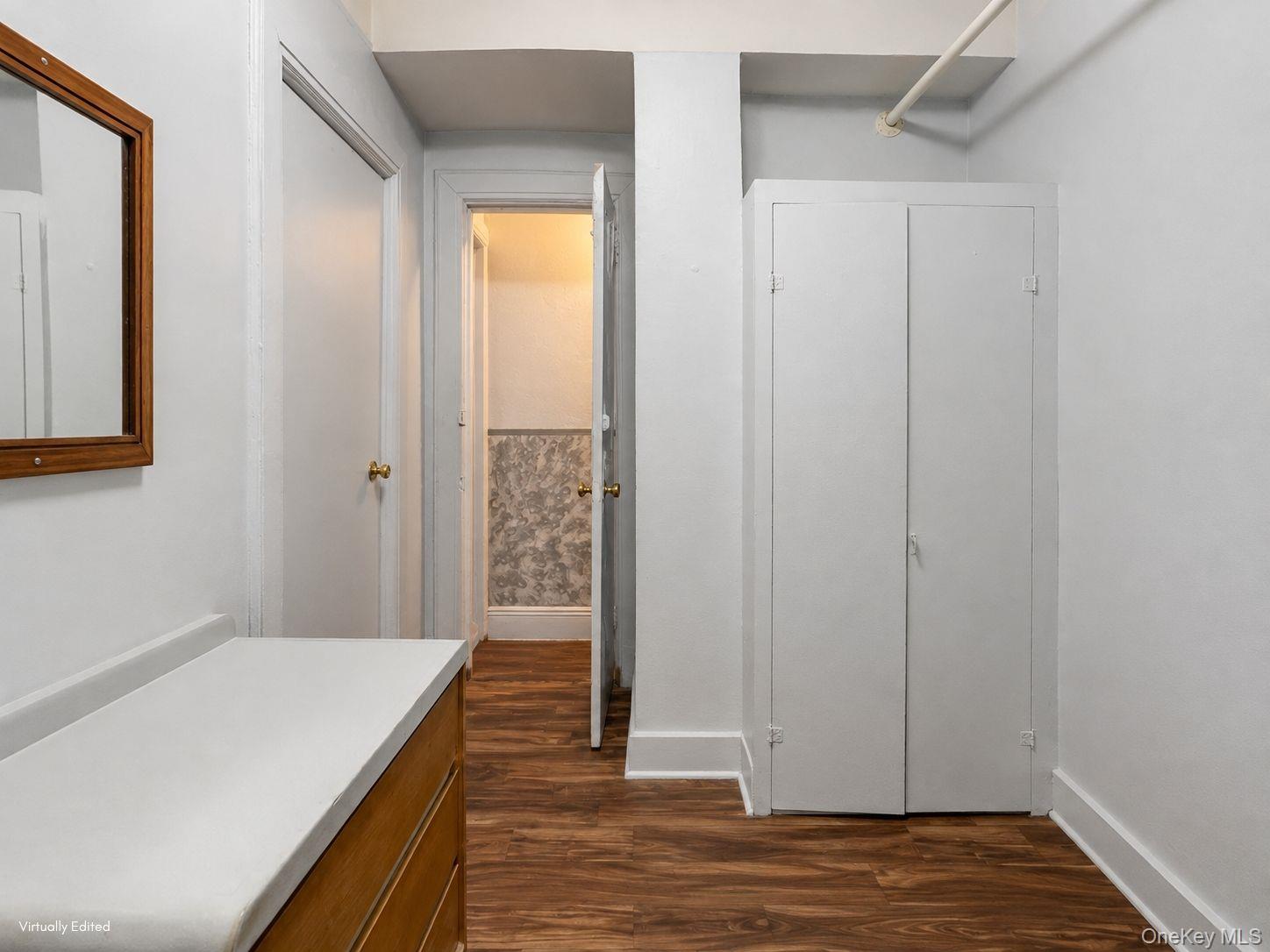 32-17 46 Street – For Sale photo 12