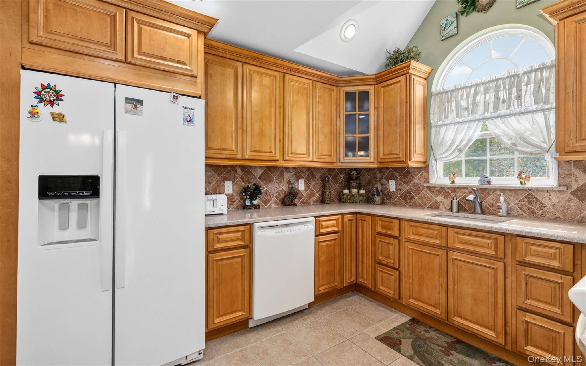 110 Joseph Lane – For Sale photo 5