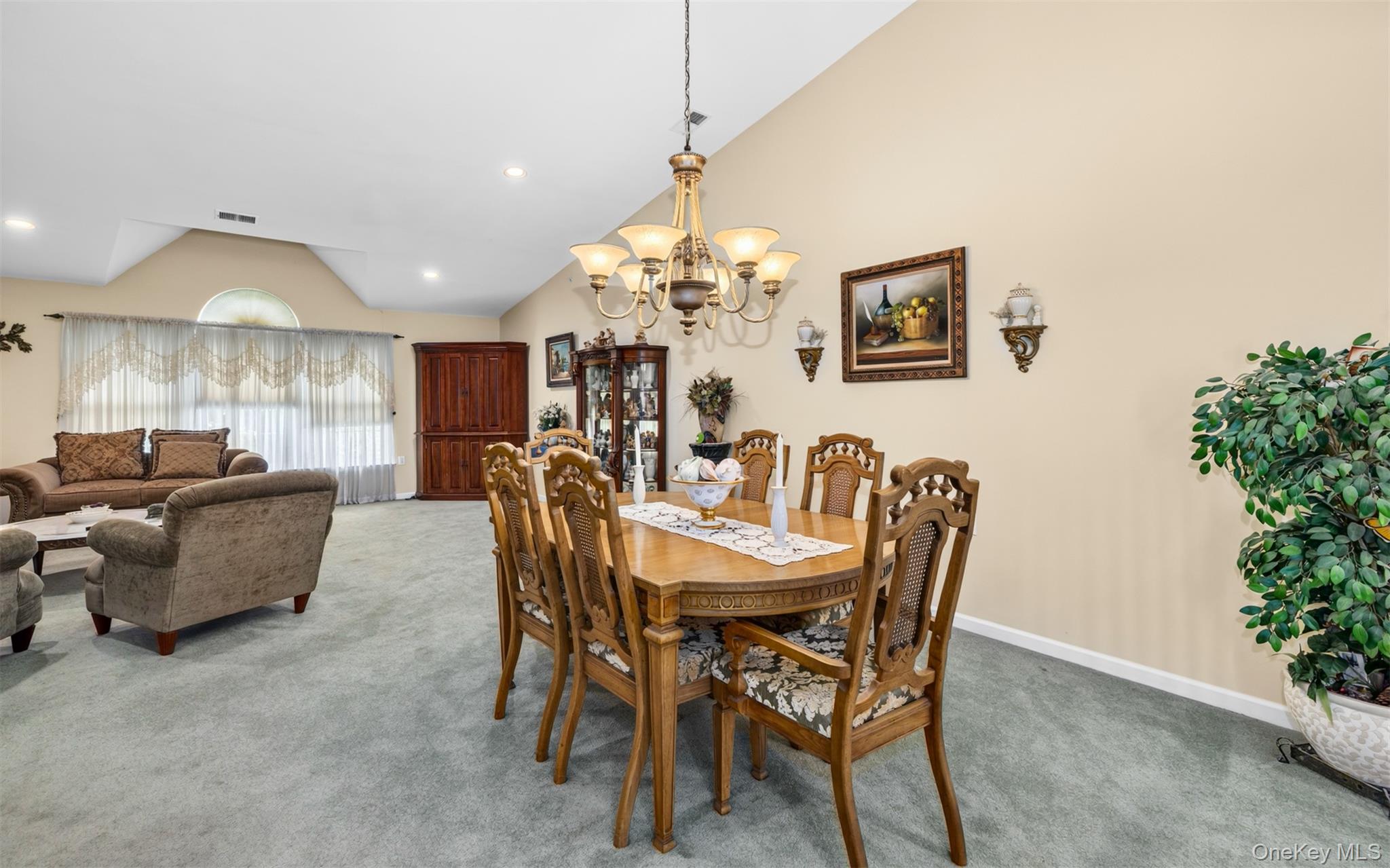 110 Joseph Lane – For Sale photo 10