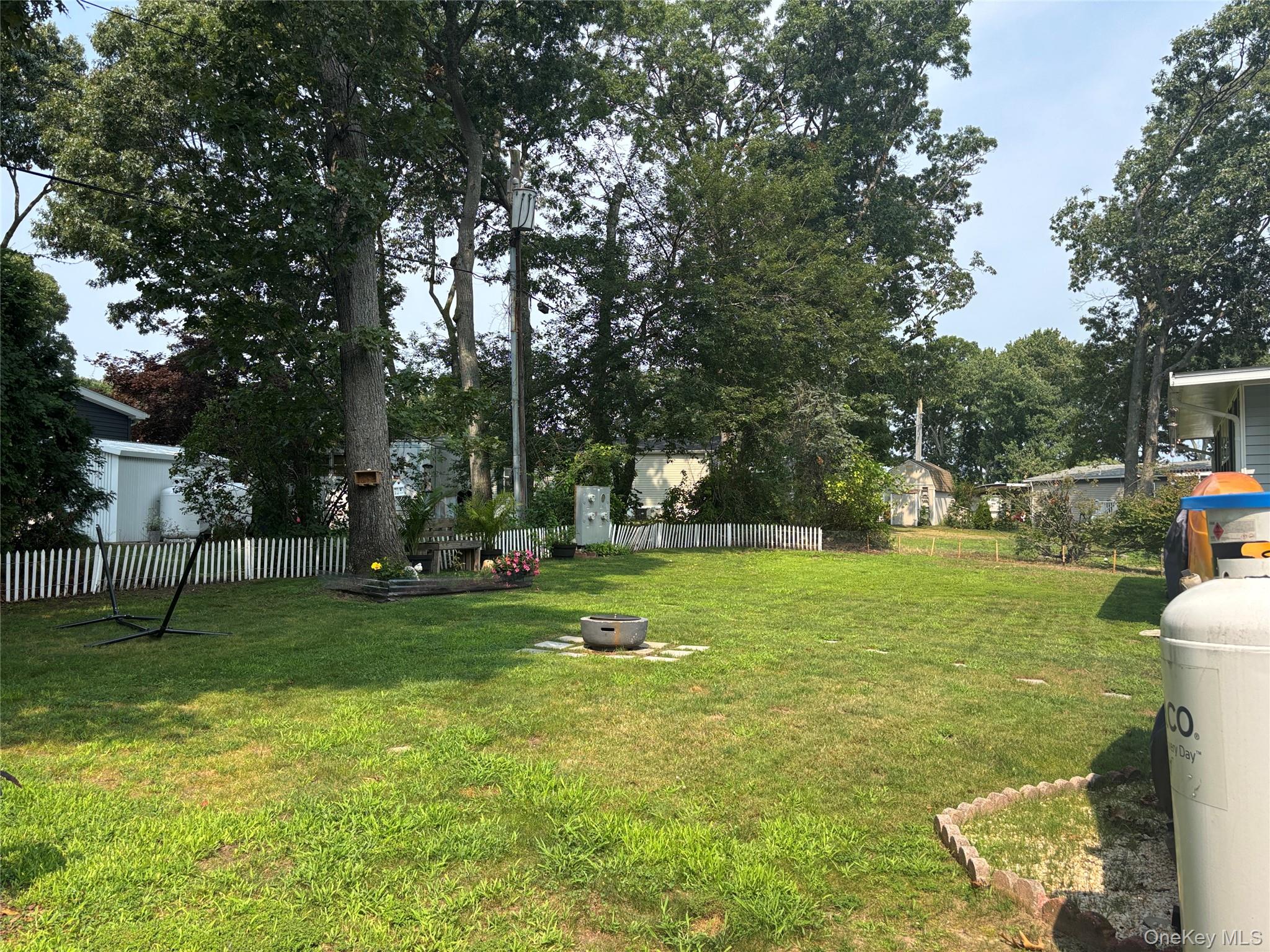 1661 Old Country Road, Unit 454 photo 5