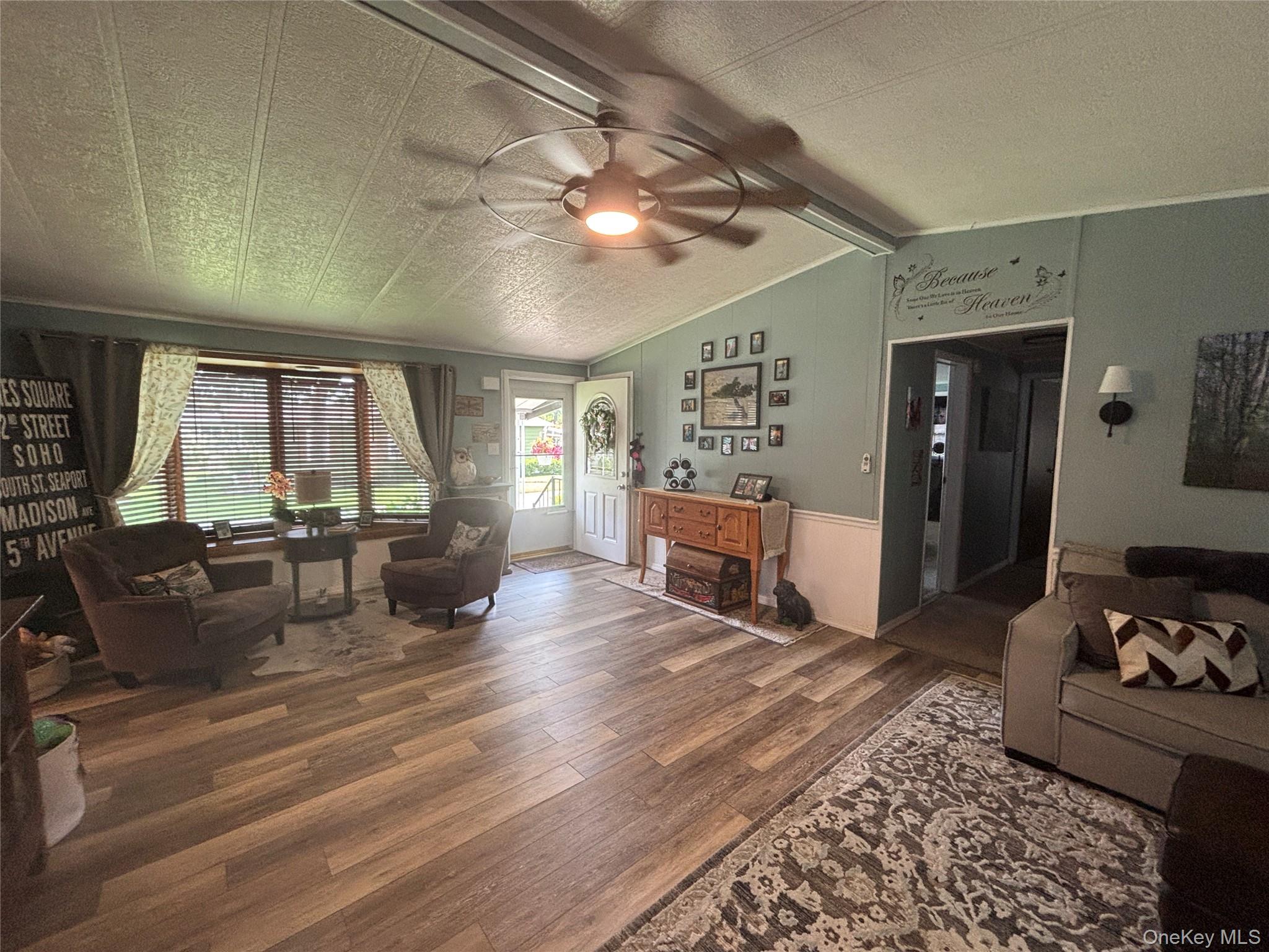 1661 Old Country Road, Unit 454 photo 15