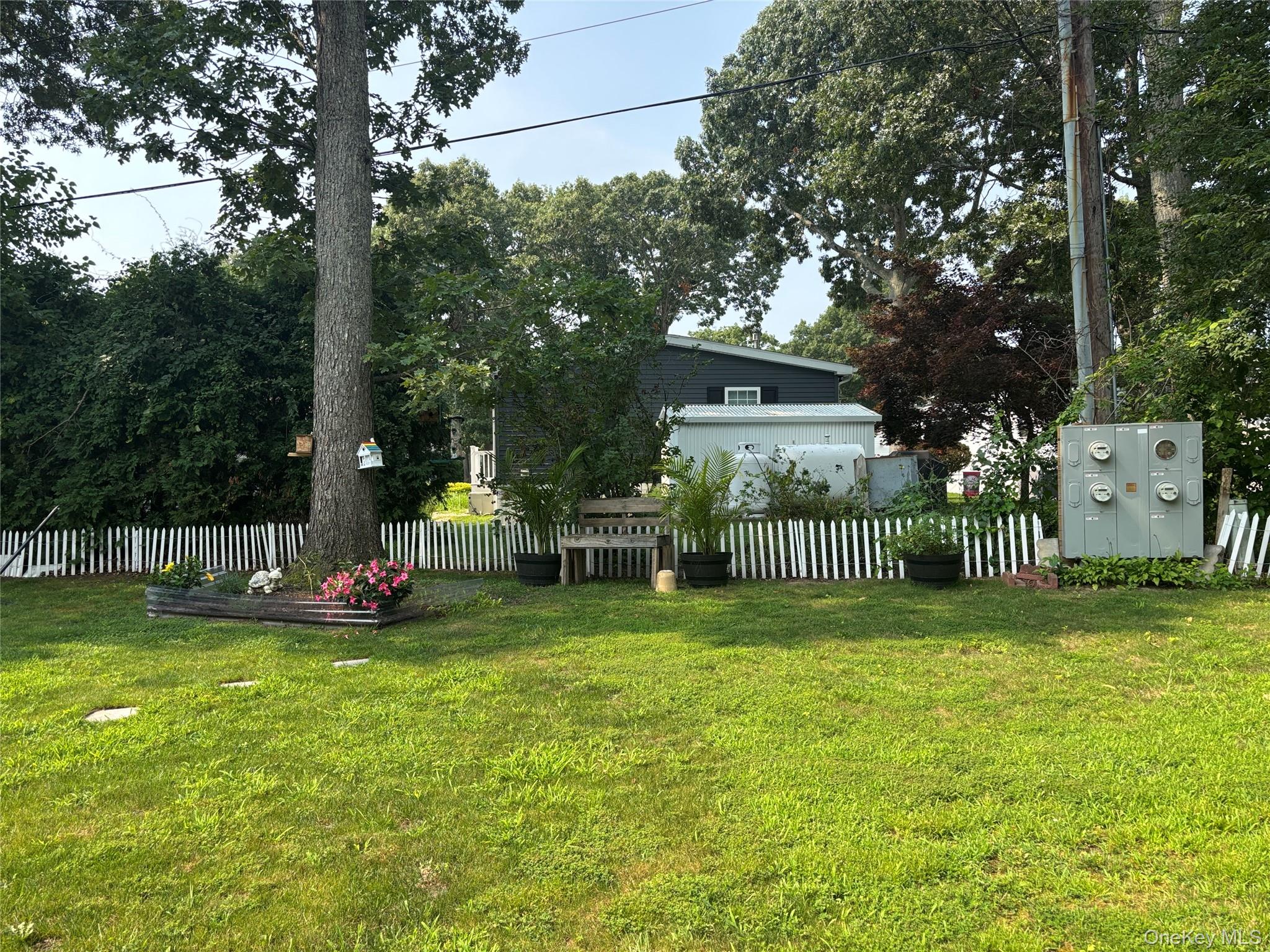 1661 Old Country Road, Unit 454 photo 7
