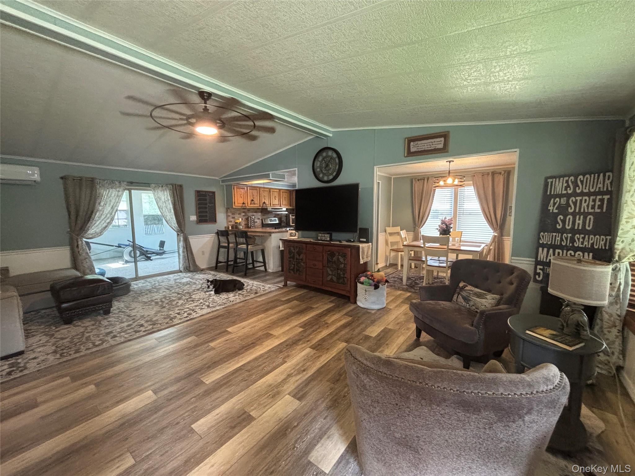 1661 Old Country Road, Unit 454 photo 16