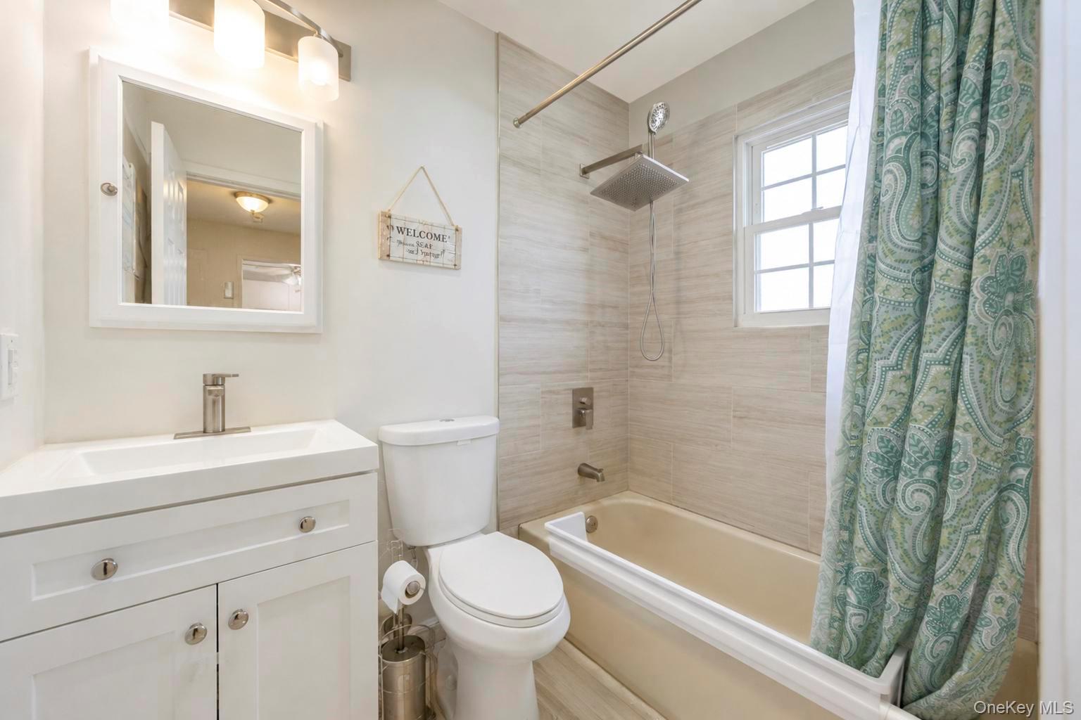 116 Westend Avenue, Unit 4 photo 23
