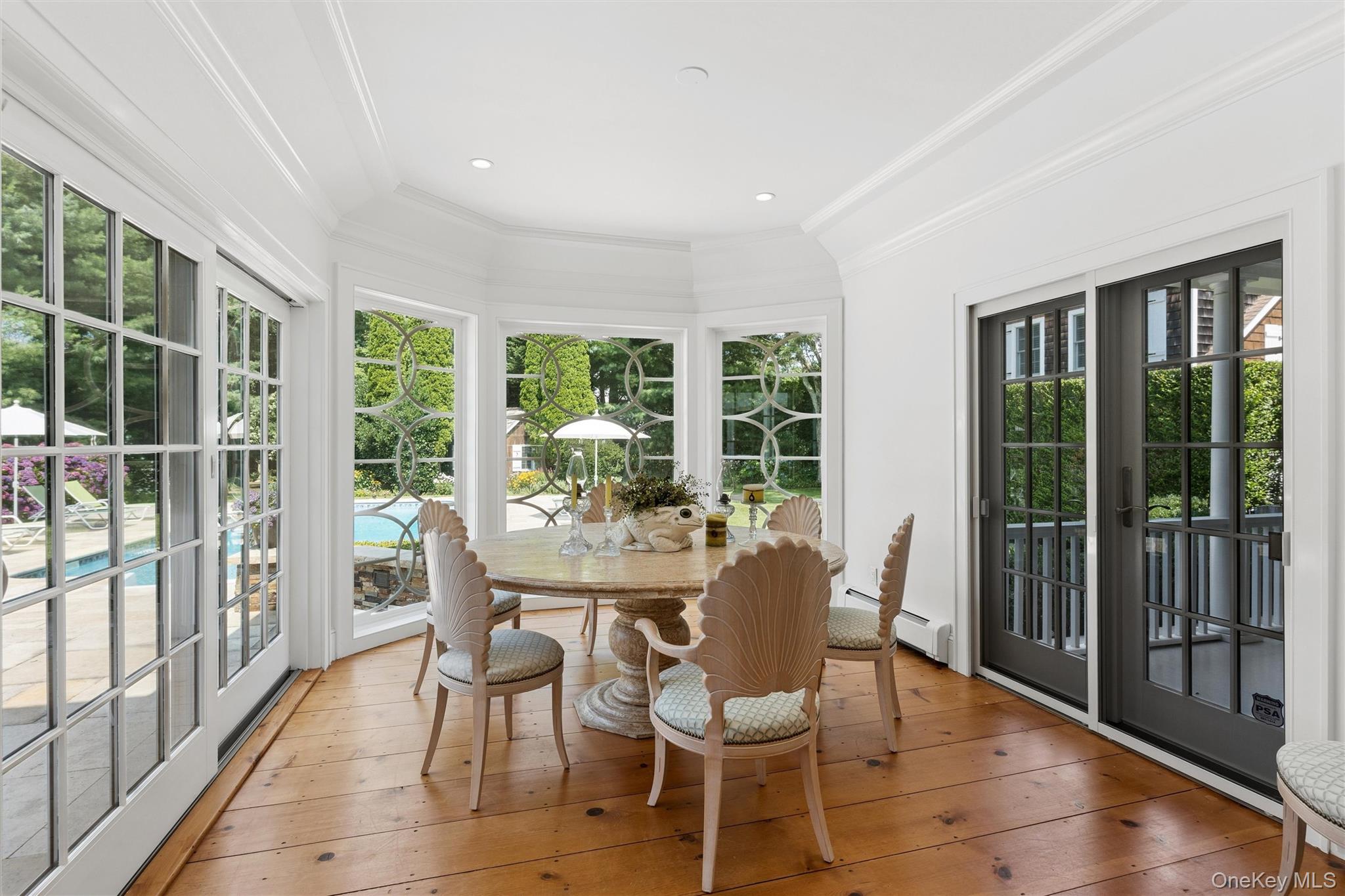245 Meadows W – For Sale photo 15