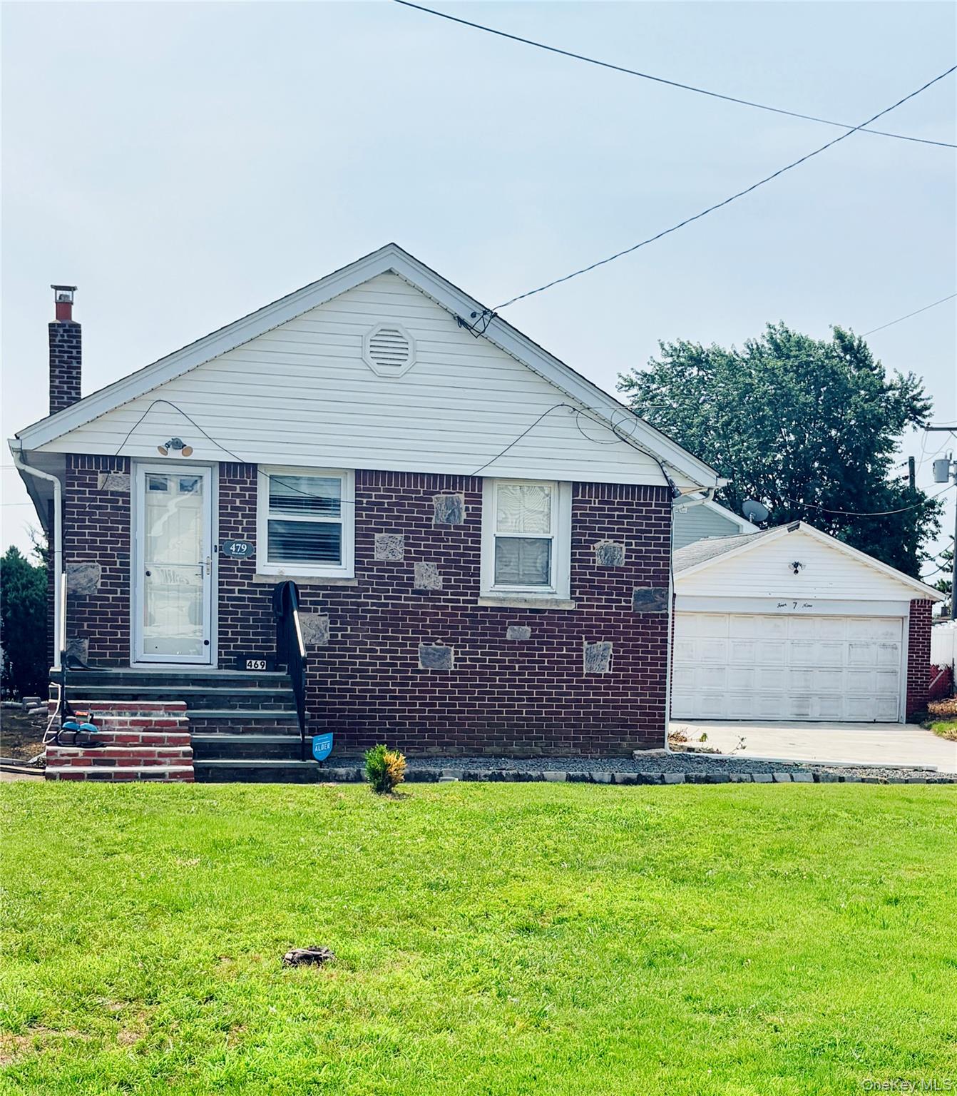 469 River Street – For Rent