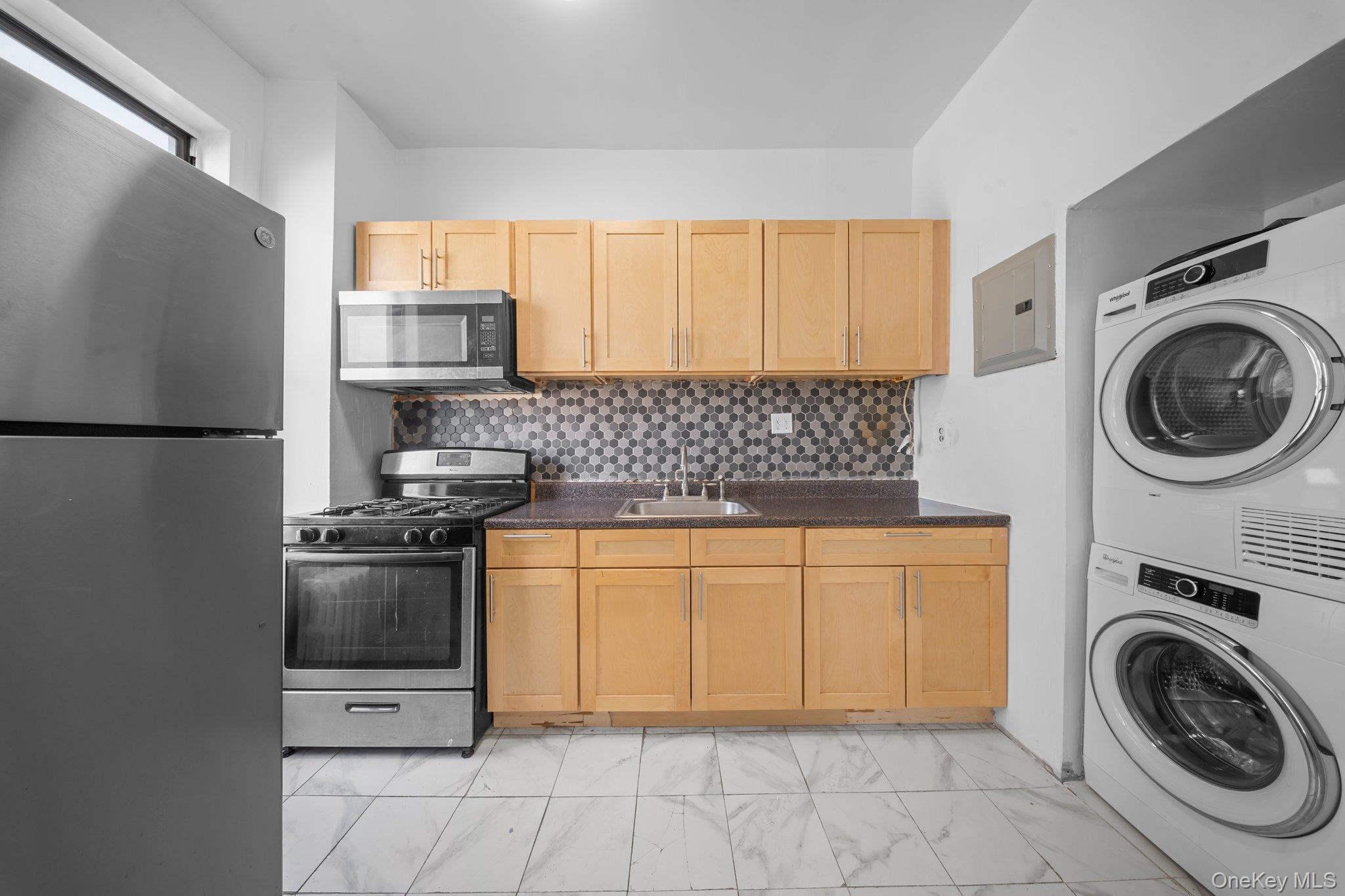 1207 Hancock Street – For Sale photo 18