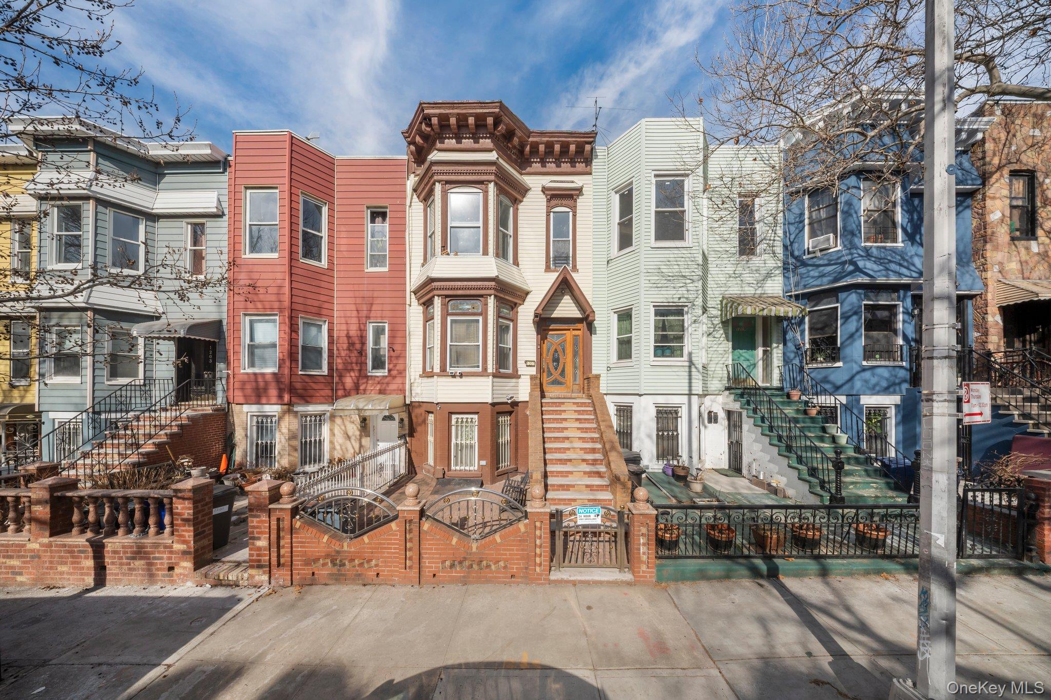 1207 Hancock Street – For Sale
