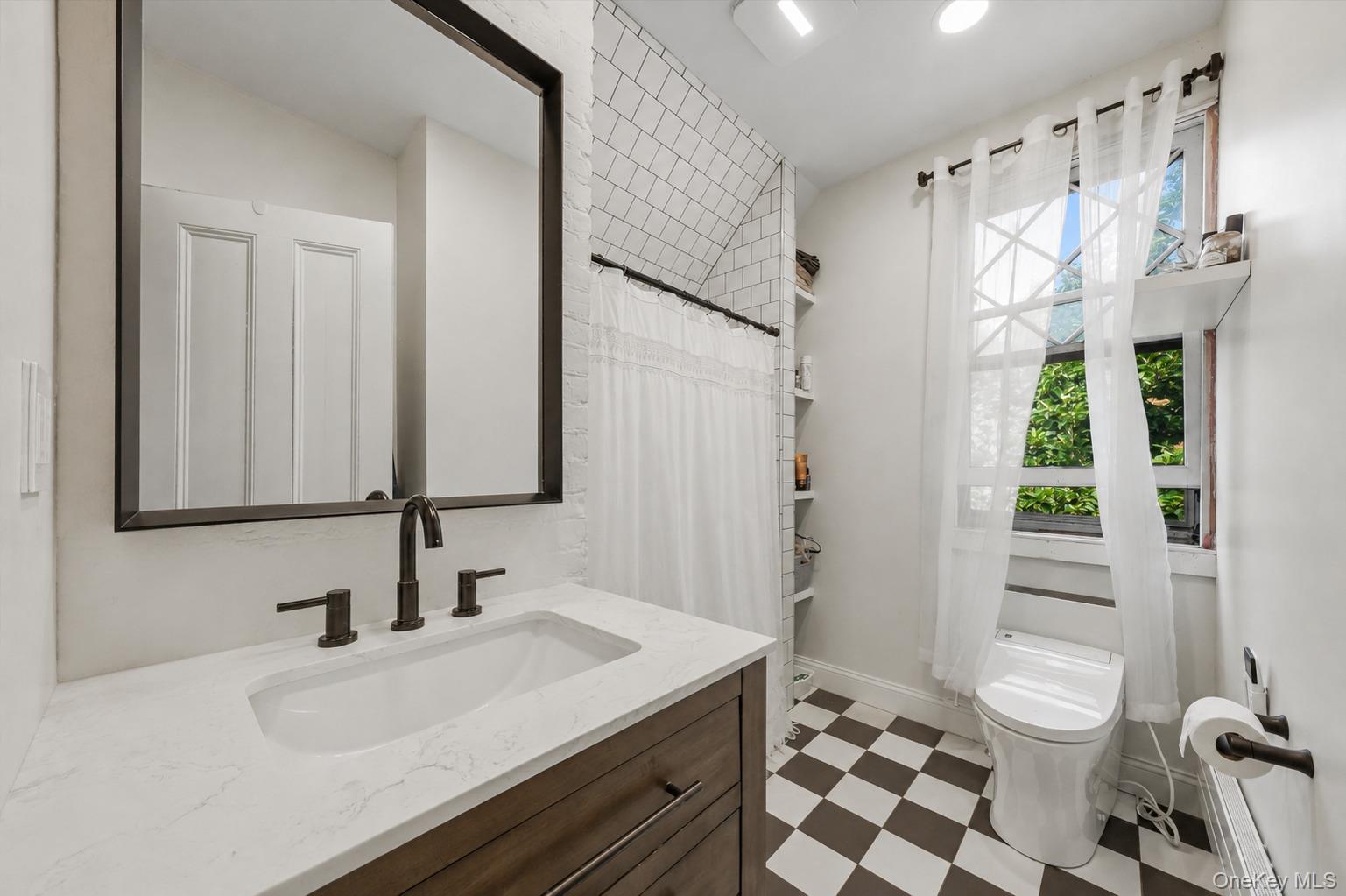 83 Hooker Avenue – For Sale photo 38