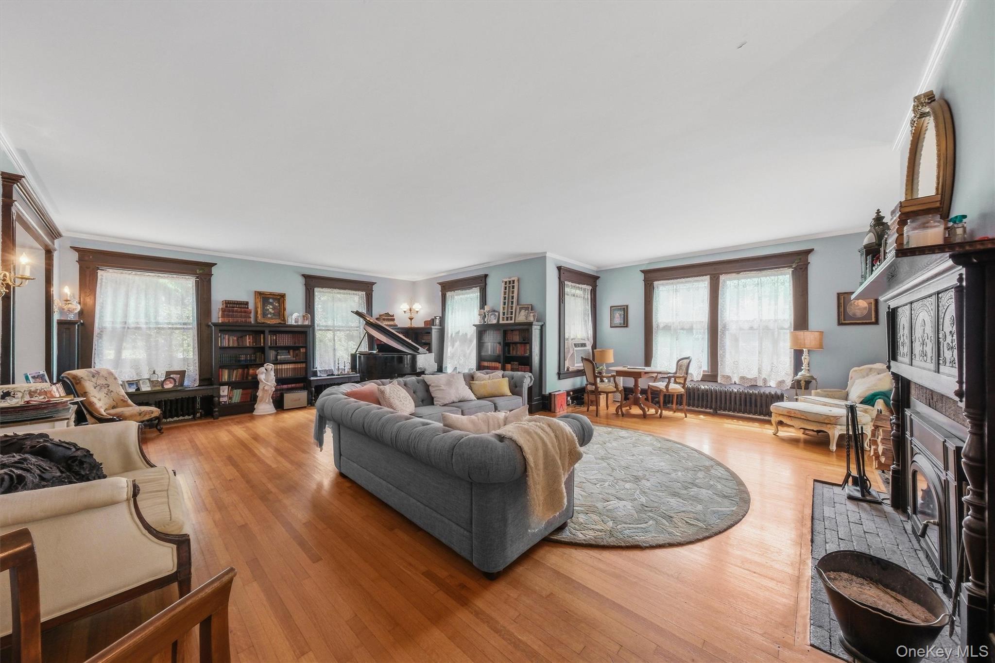 83 Hooker Avenue – For Sale photo 8