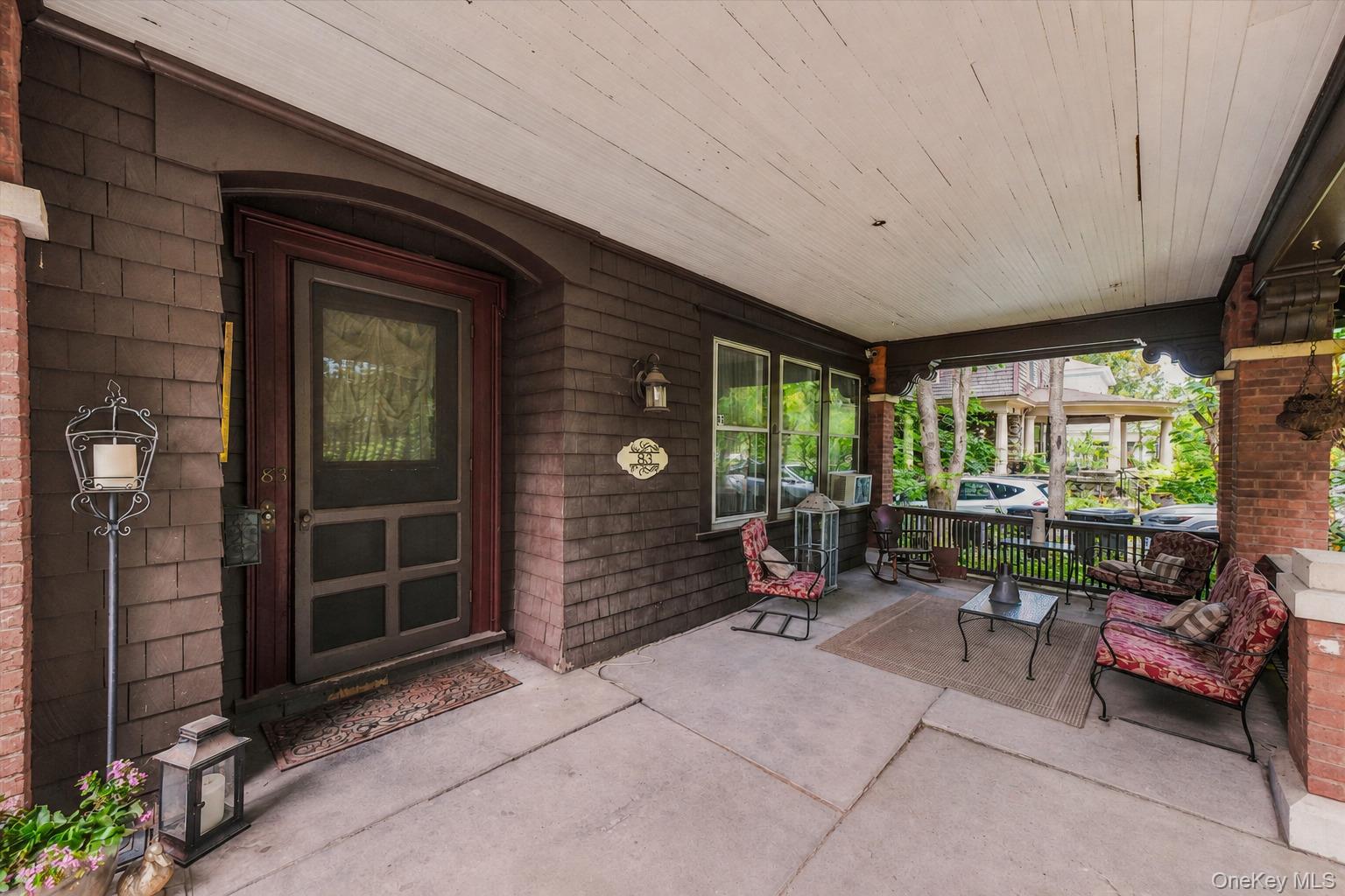 83 Hooker Avenue – For Sale photo 5