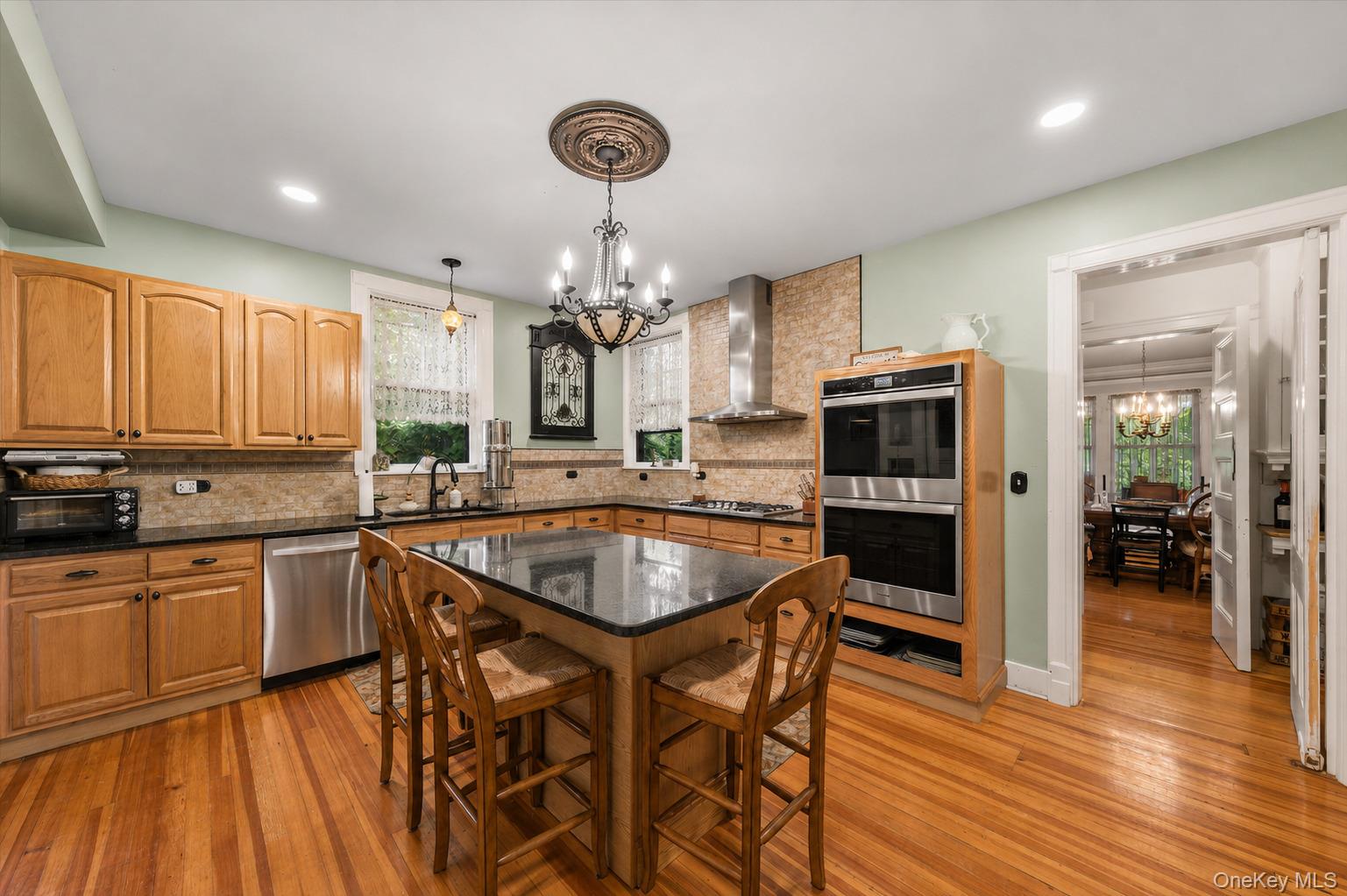 83 Hooker Avenue – For Sale photo 19