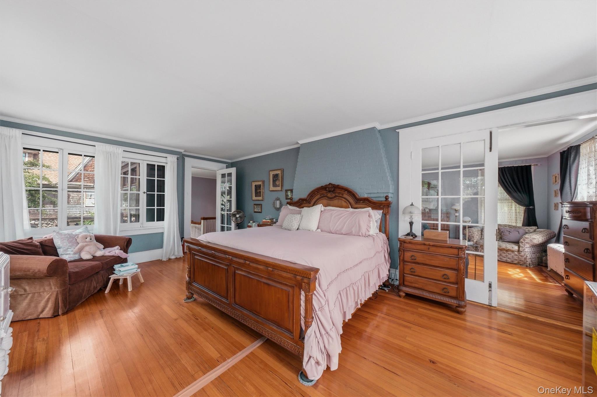 83 Hooker Avenue – For Sale photo 29