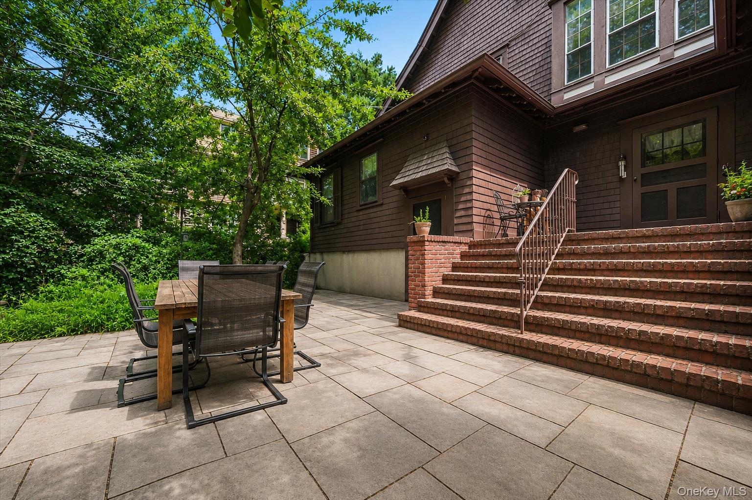 83 Hooker Avenue – For Sale photo 46