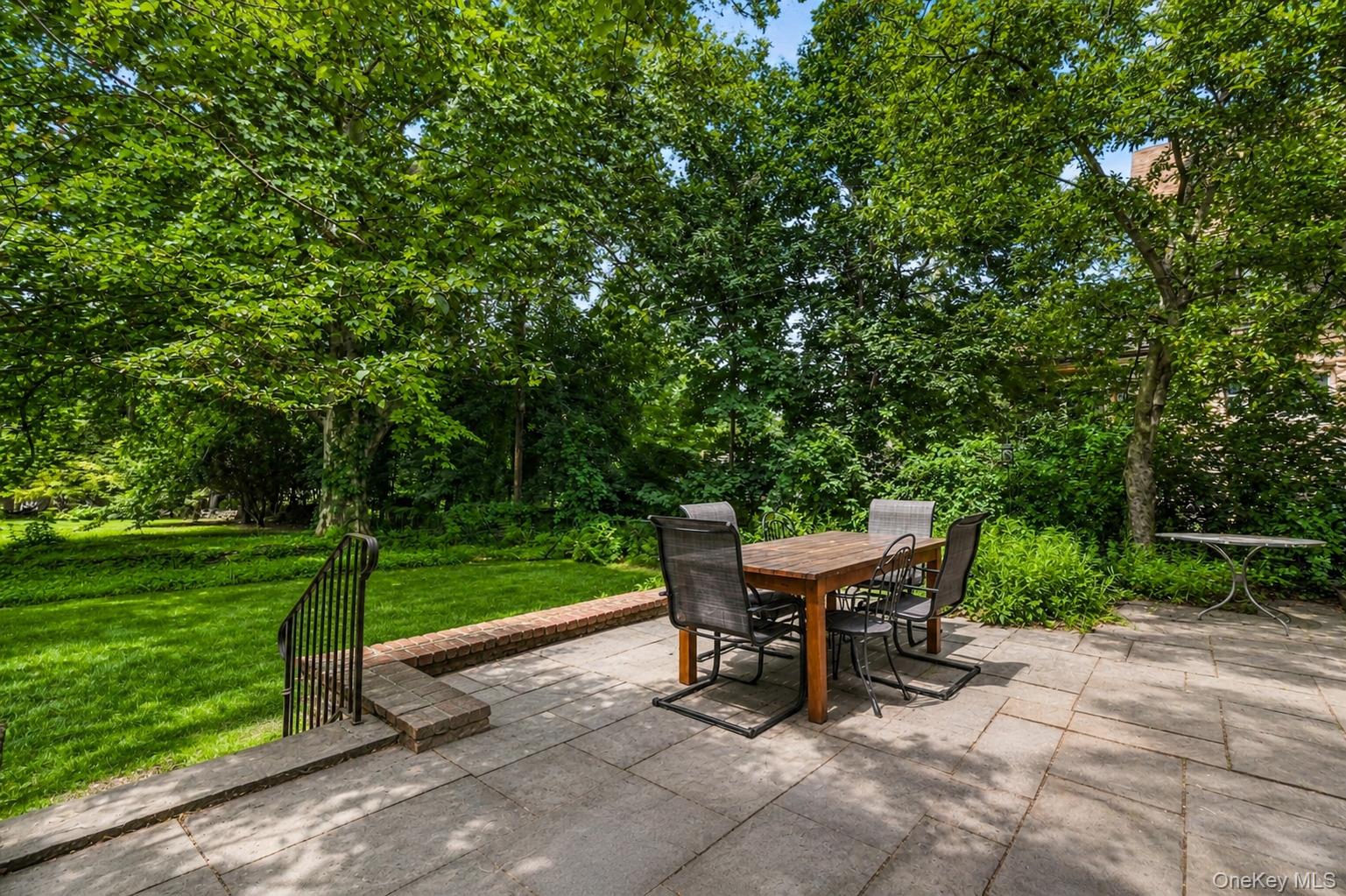 83 Hooker Avenue – For Sale photo 48