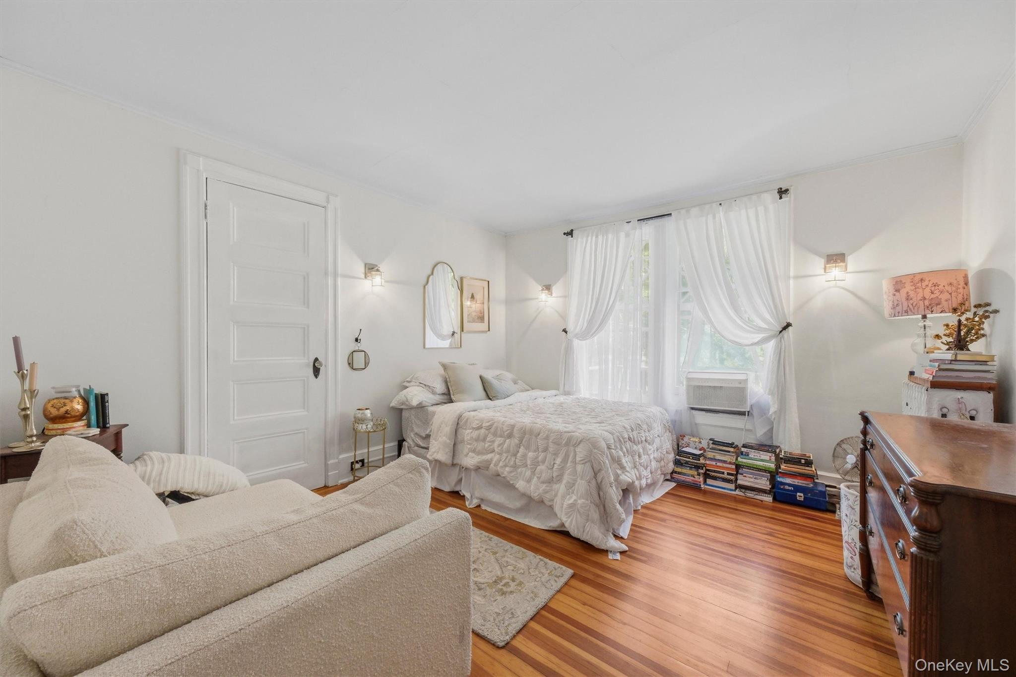 83 Hooker Avenue – For Sale photo 33