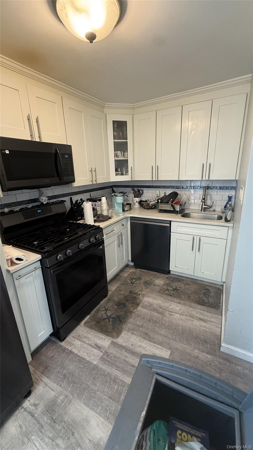 42 W 14th Road – For Sale photo 2