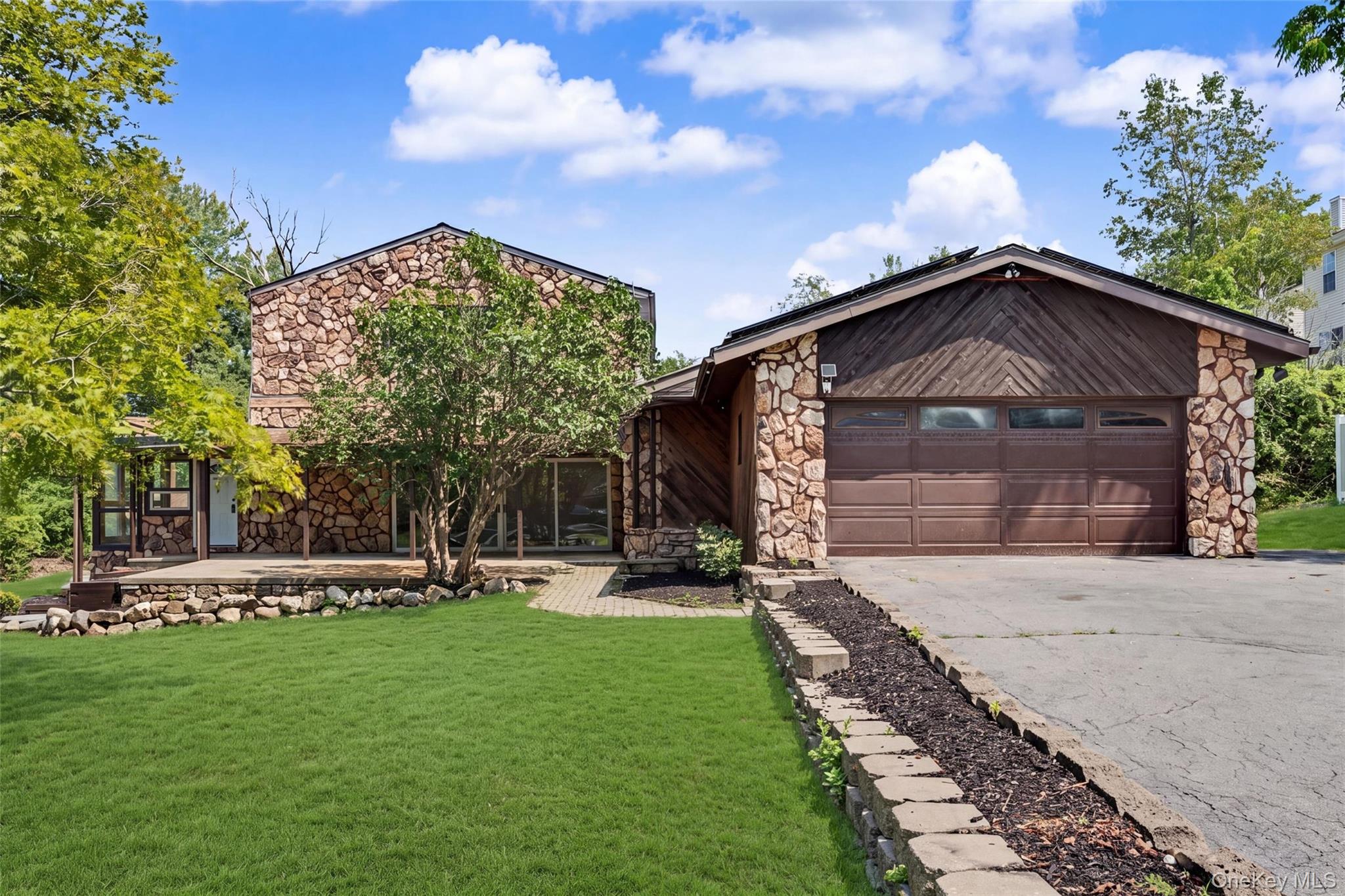 1 Placid Lane – For Sale
