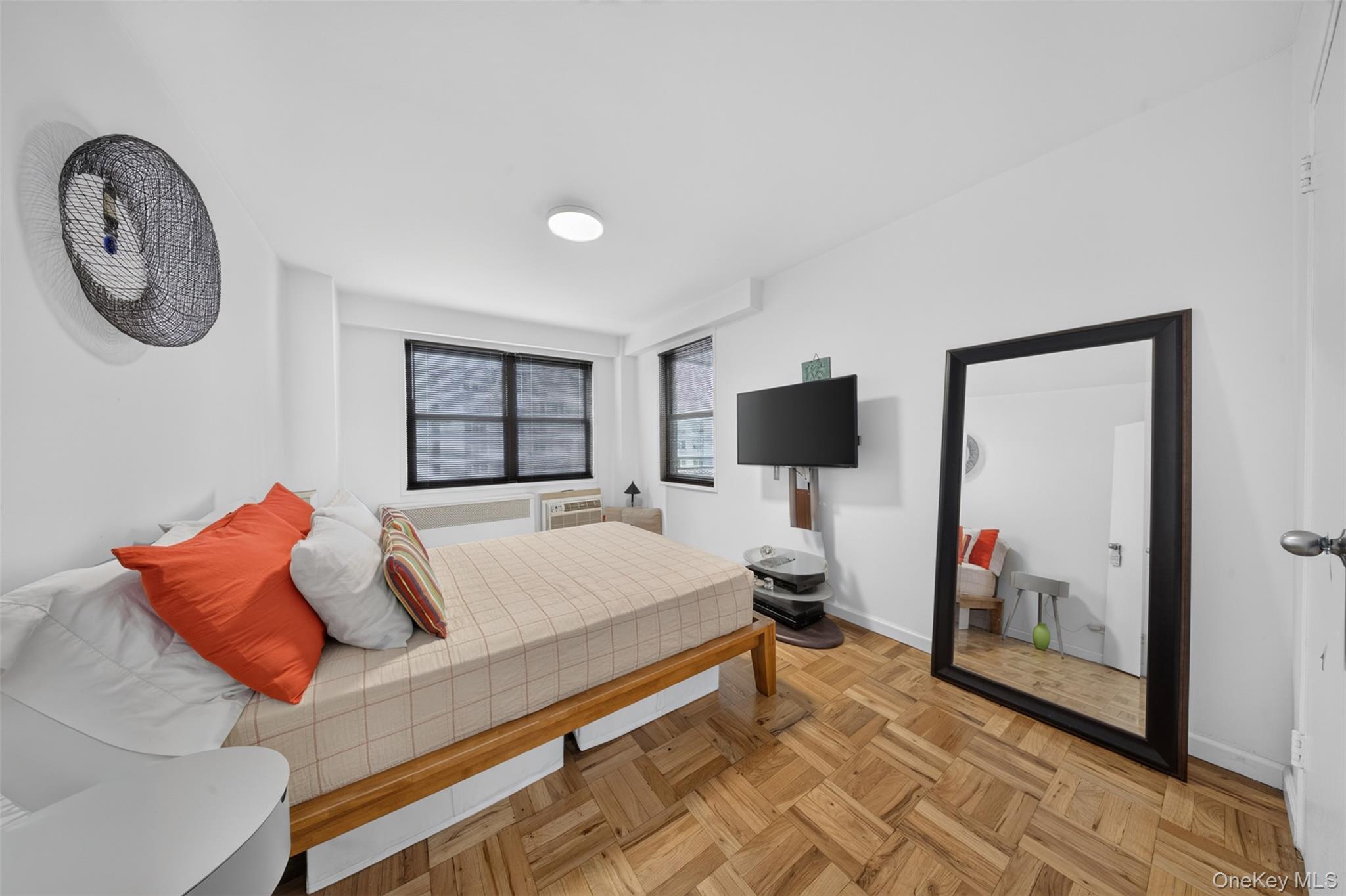 123-40 83 Ave, Unit 9H photo 24