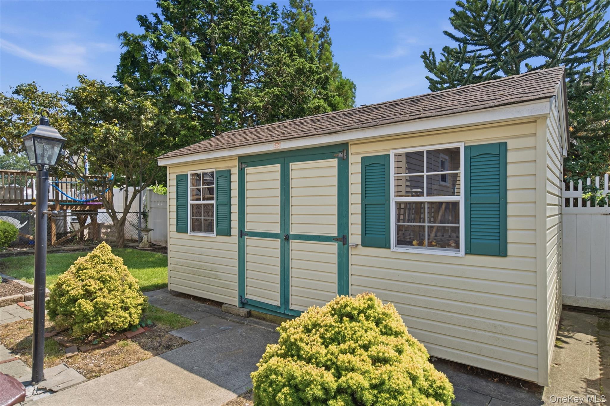 1315 Scimitar Avenue – For Sale photo 20