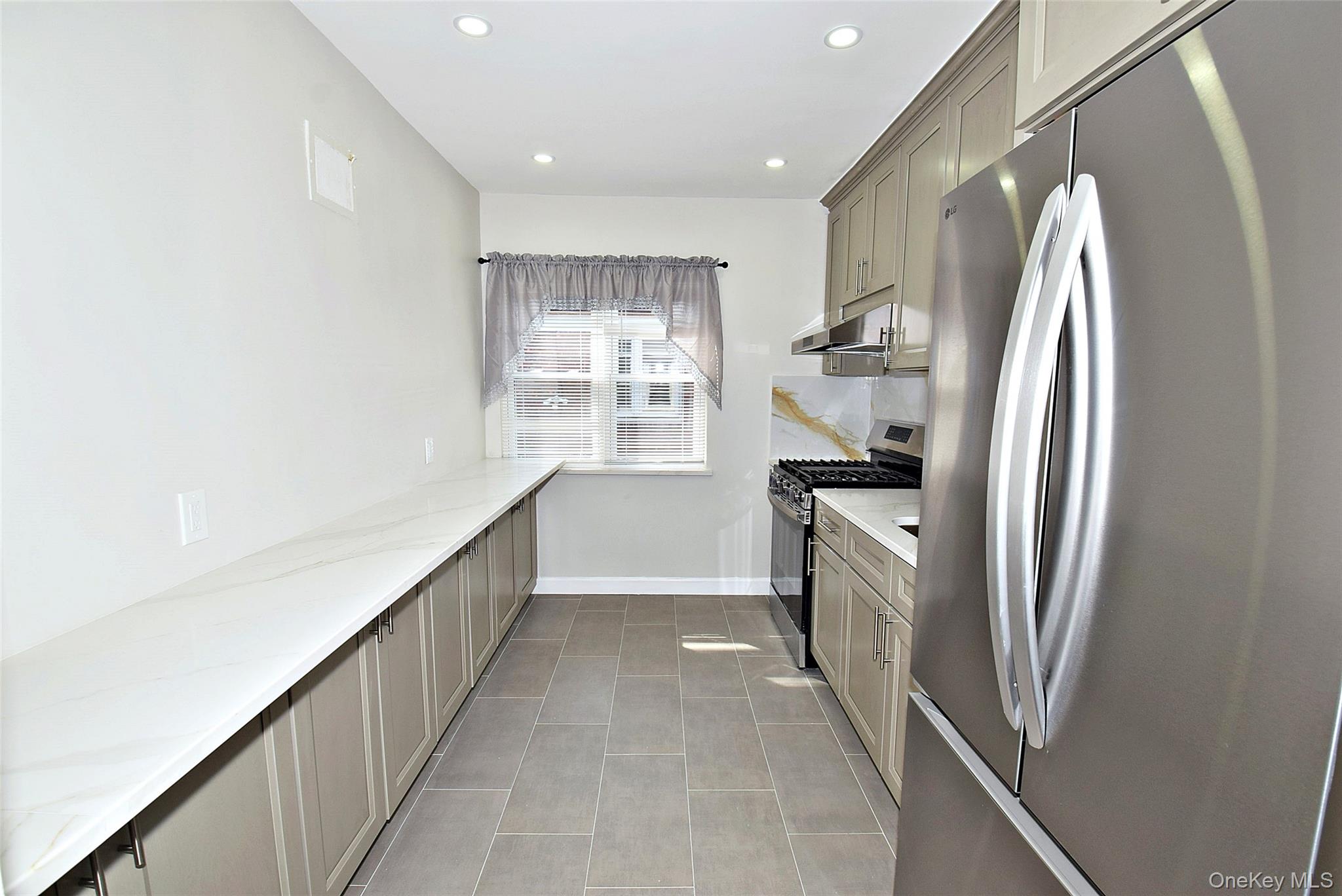 7336 197th Street – For Rent photo 6