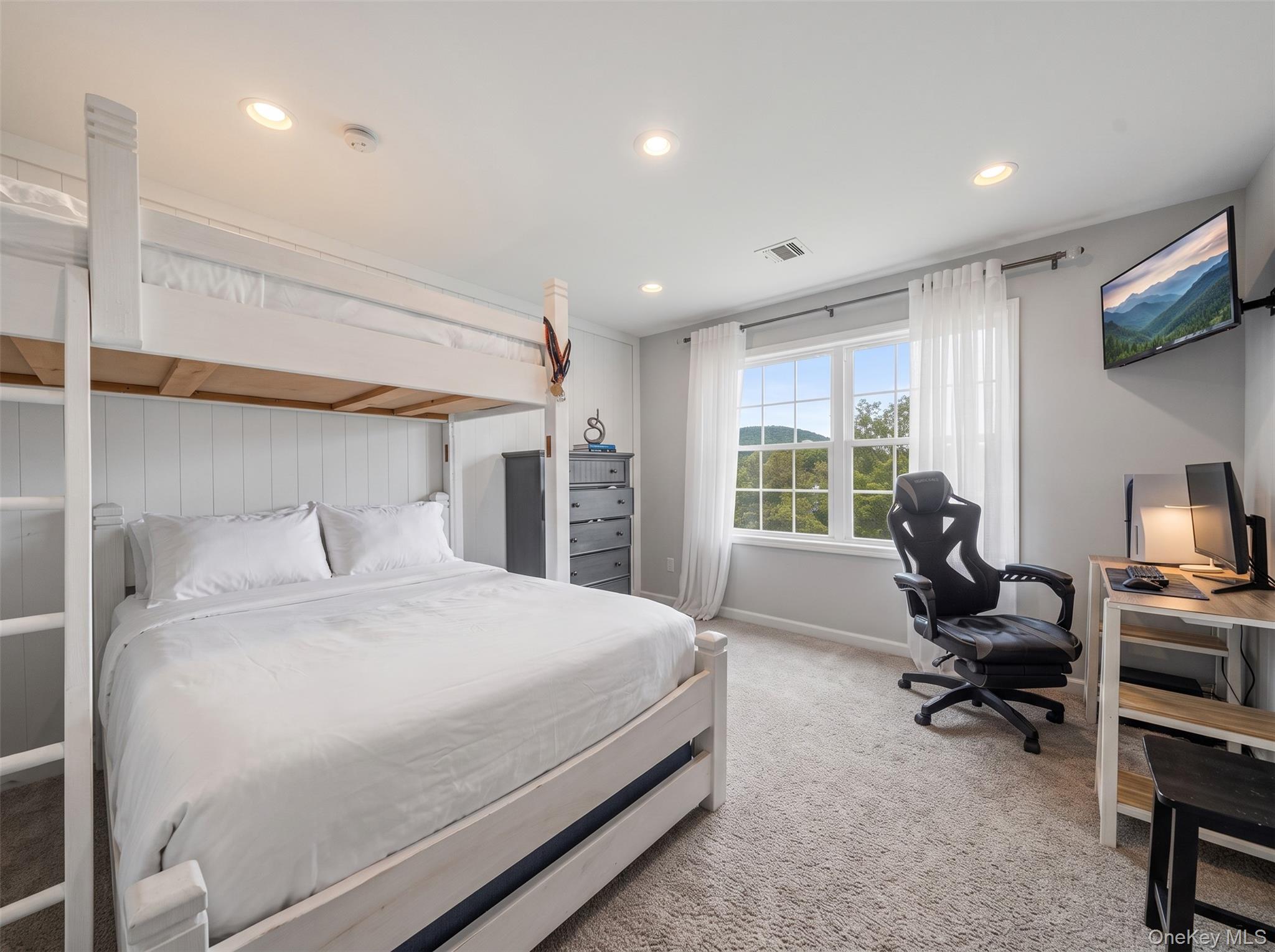 20 Mountainside Drive – For Sale photo 25