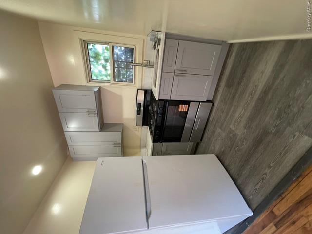 1897 Longfellow Avenue – For Sale photo 11