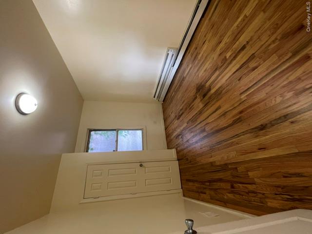 1897 Longfellow Avenue – For Sale photo 8