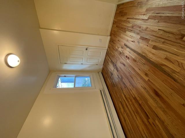 1897 Longfellow Avenue – For Sale photo 9