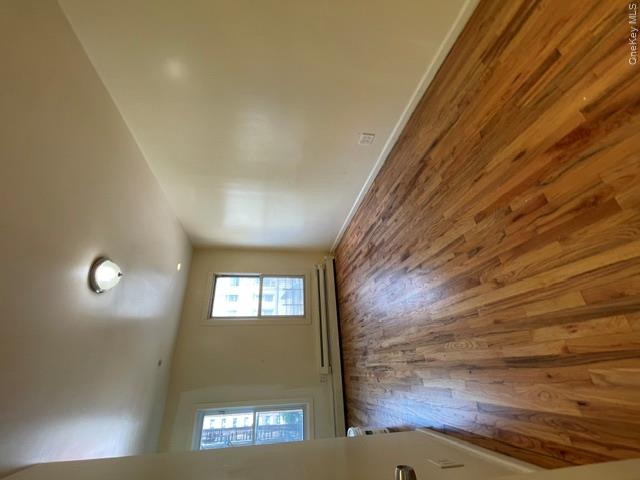 1897 Longfellow Avenue – For Sale photo 15