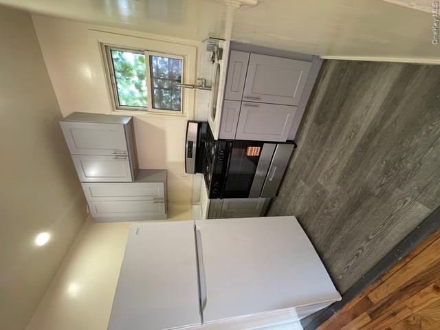 1897 Longfellow Avenue – For Sale photo 10
