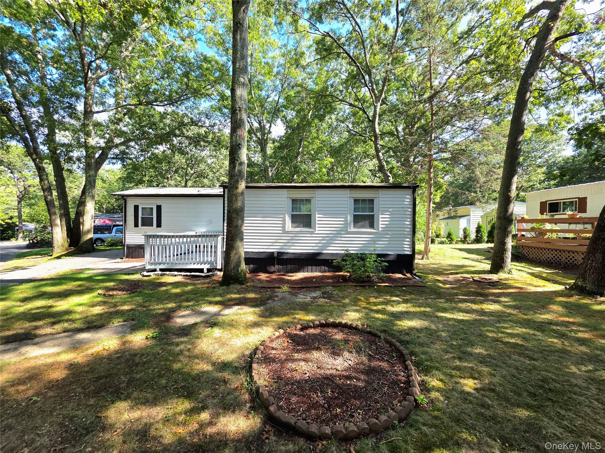 525 Riverleigh Avenue, Unit 111 photo 9