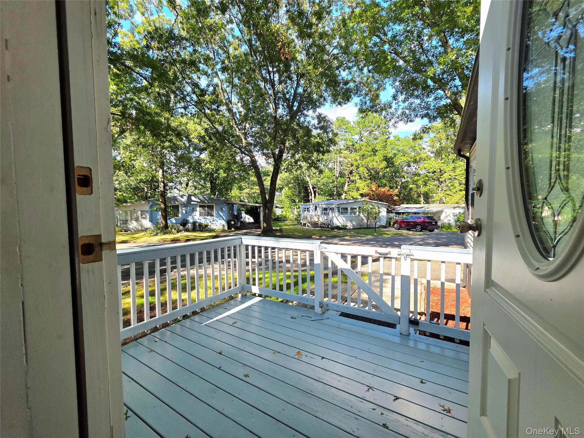 525 Riverleigh Avenue, Unit 111 photo 8