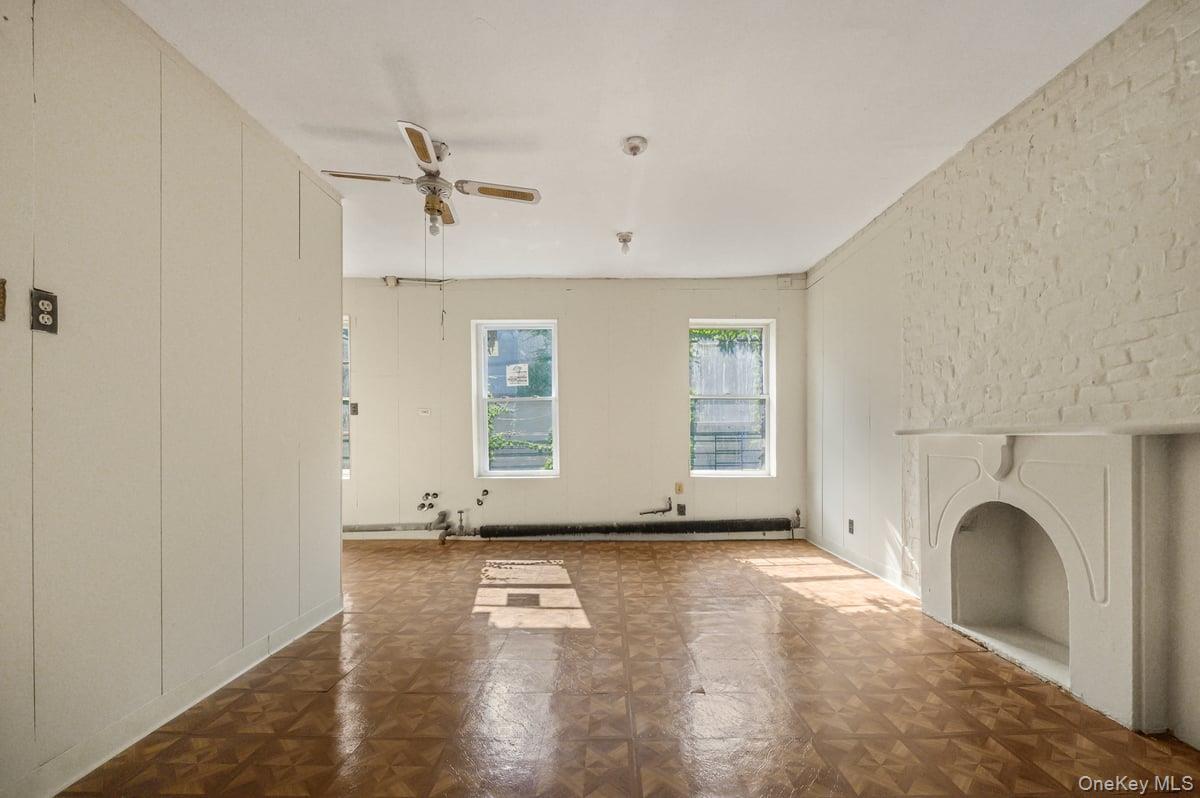 308 Pleasant Avenue – For Sale photo 9